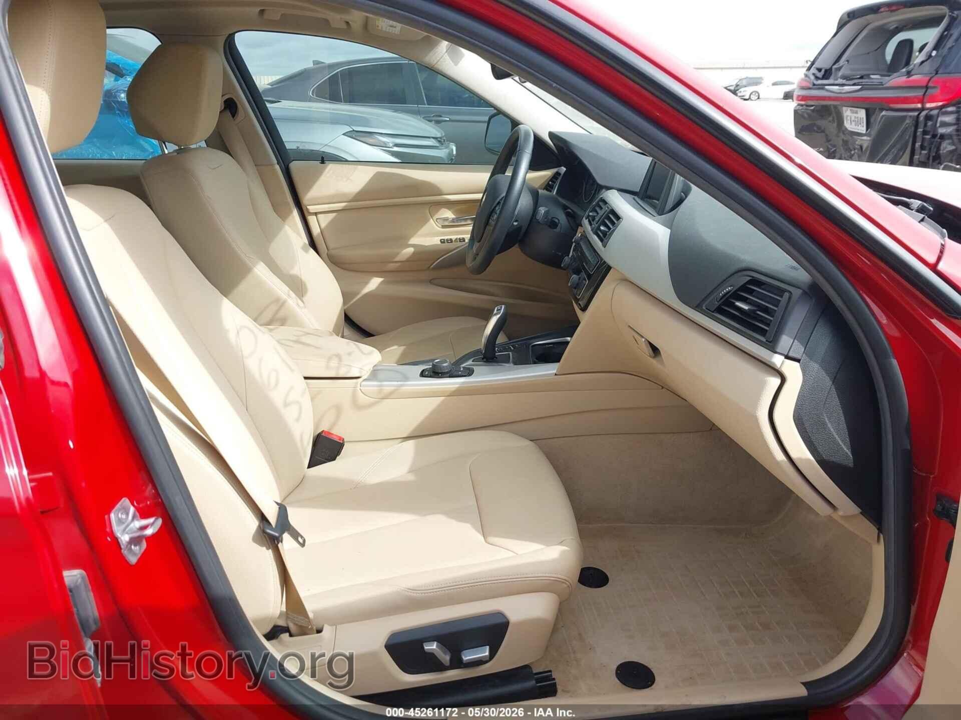 2016 BMW 320I - VIN: WBA8A9C57GK617743 - Фото 5