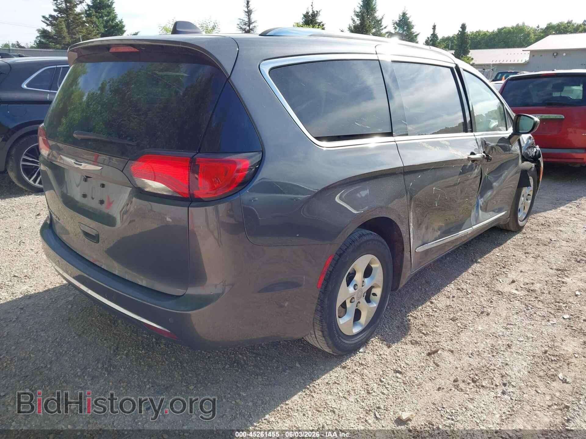 2017 CHRYSLER PACIFICA - VIN: 2C4RC1EG2HR851342 - Photo 4