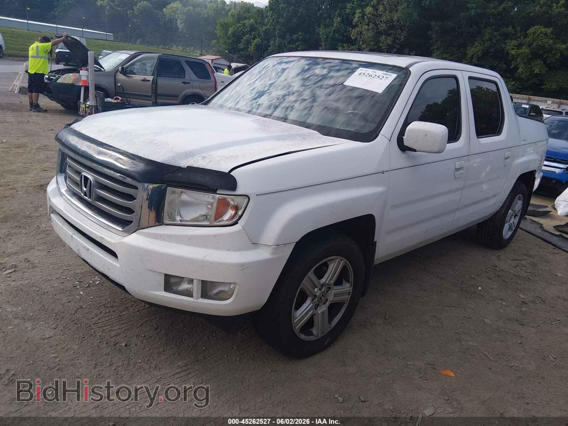 2013 HONDA RIDGELINE - VIN: 5FPYK1F54DB011653 - Фото 2