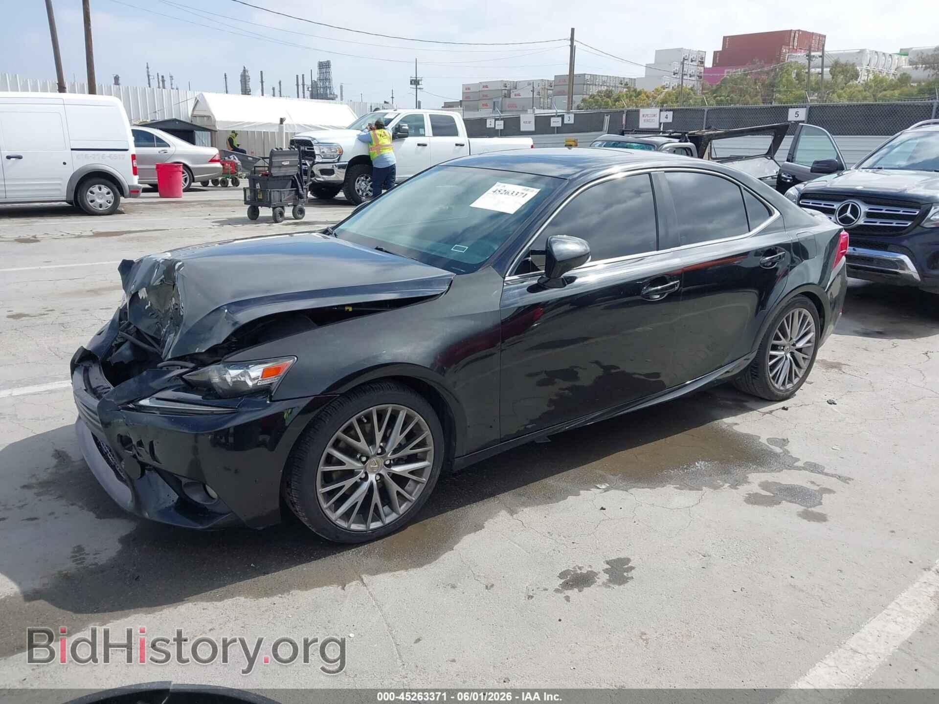 2014 LEXUS IS 250 - VIN: JTHBF1D2XE5027448 - Photo 2