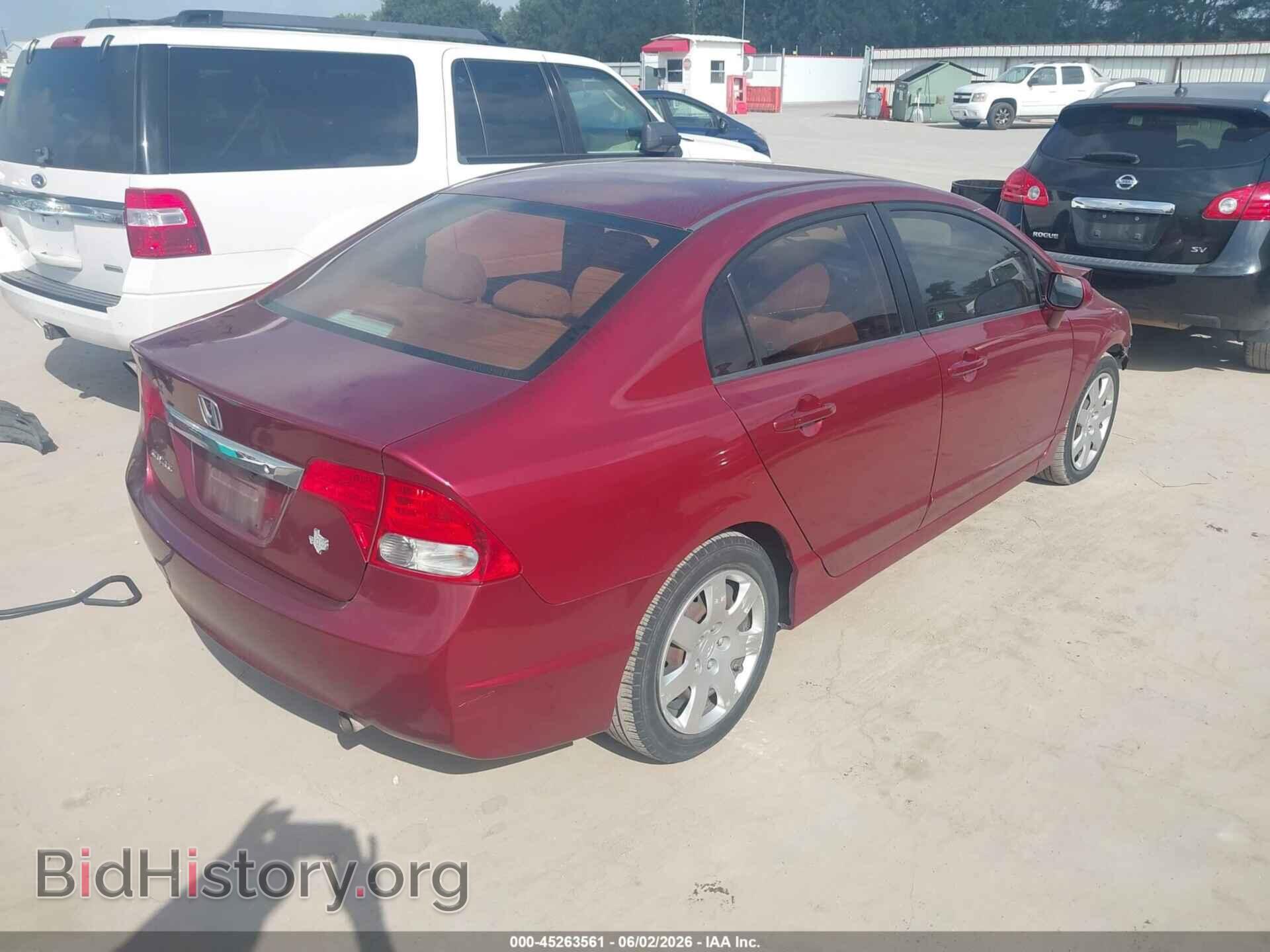 2010 HONDA CIVIC - VIN: 19XFA1F52AE057213 - Фото 4