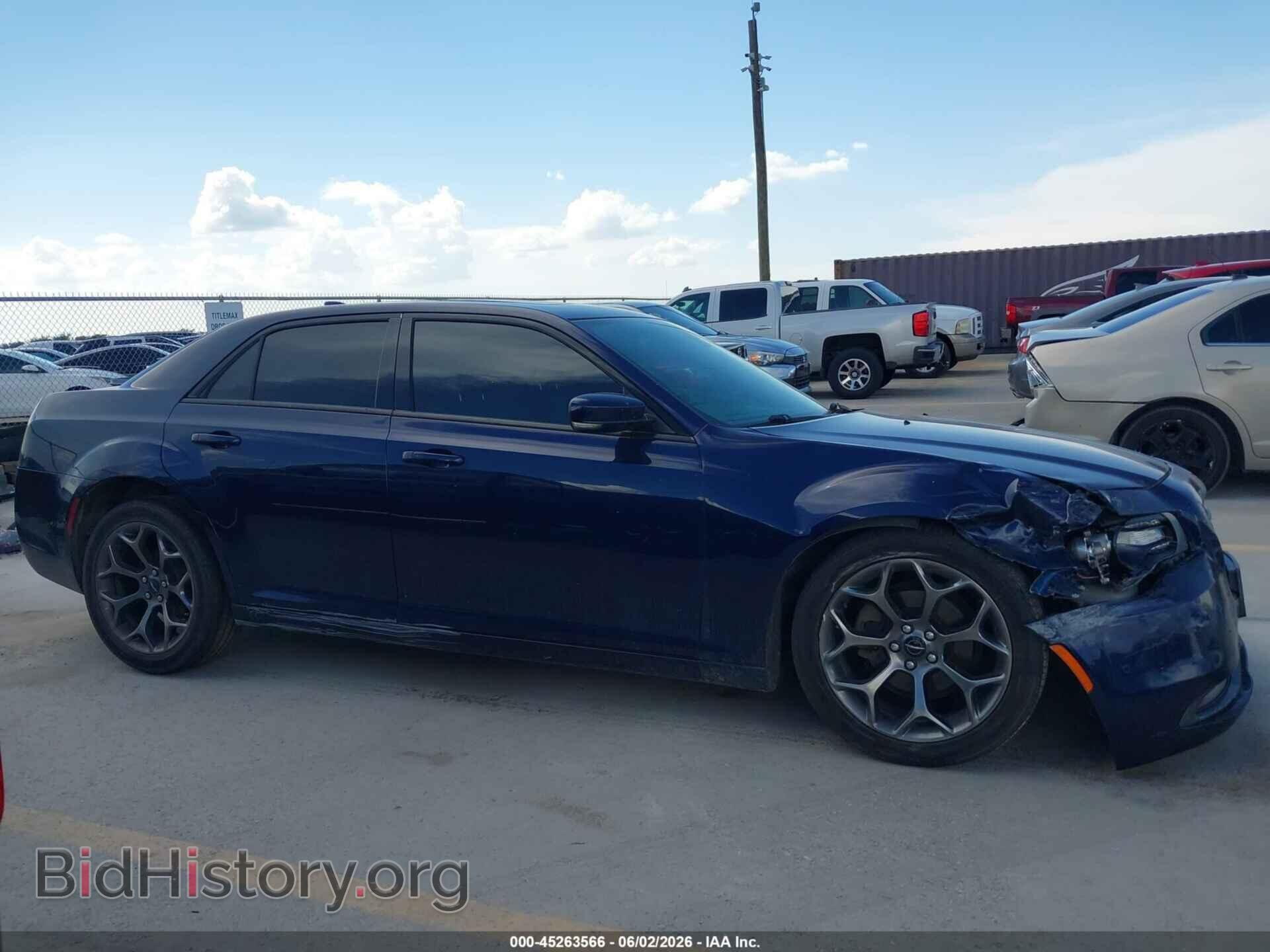 2015 CHRYSLER 300 - VIN: 2C3CCABG7FH746765 - Фото 13