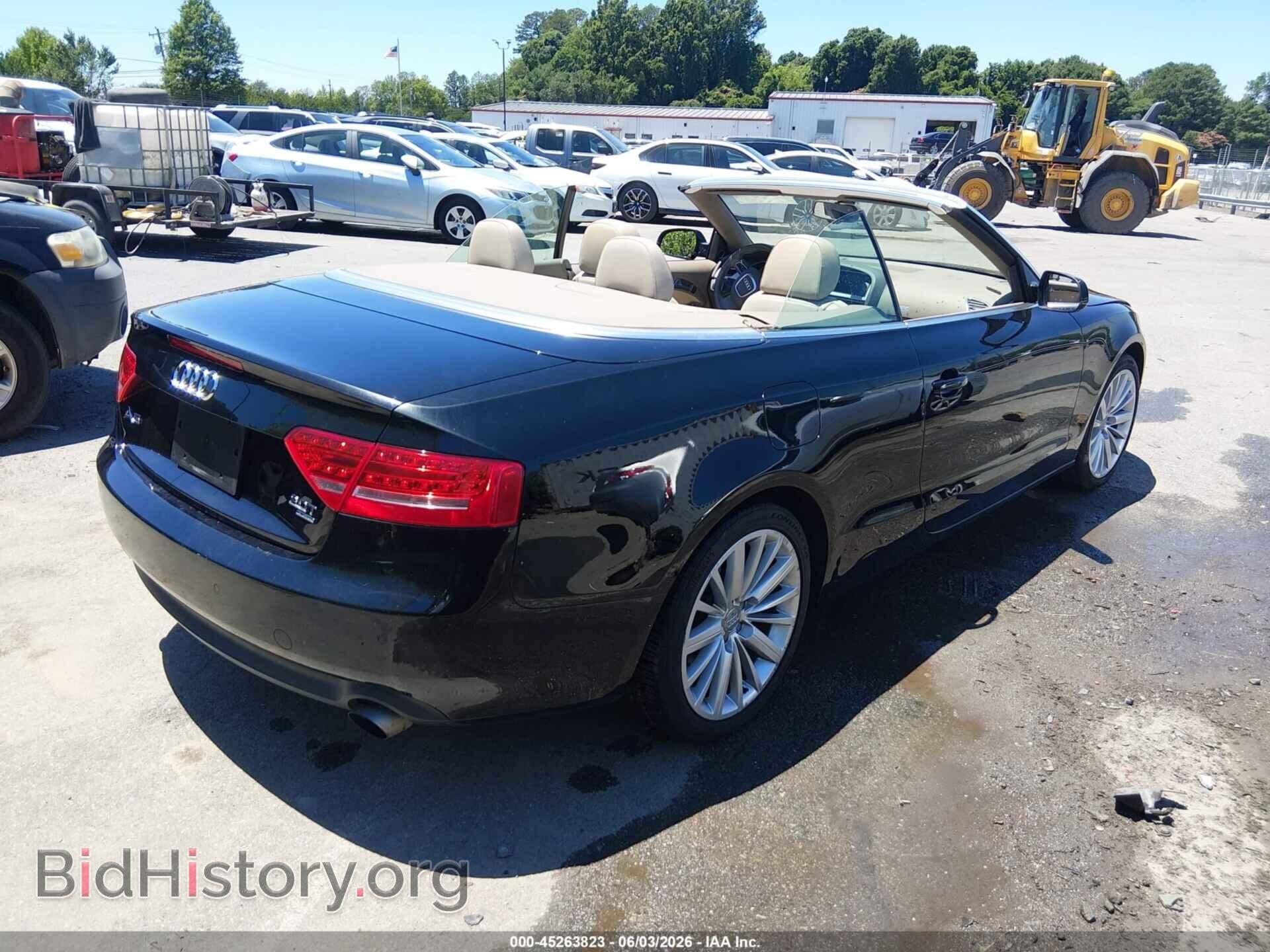 2011 AUDI A5 - VIN: WAULFAFH0BN010786 - Photo 4