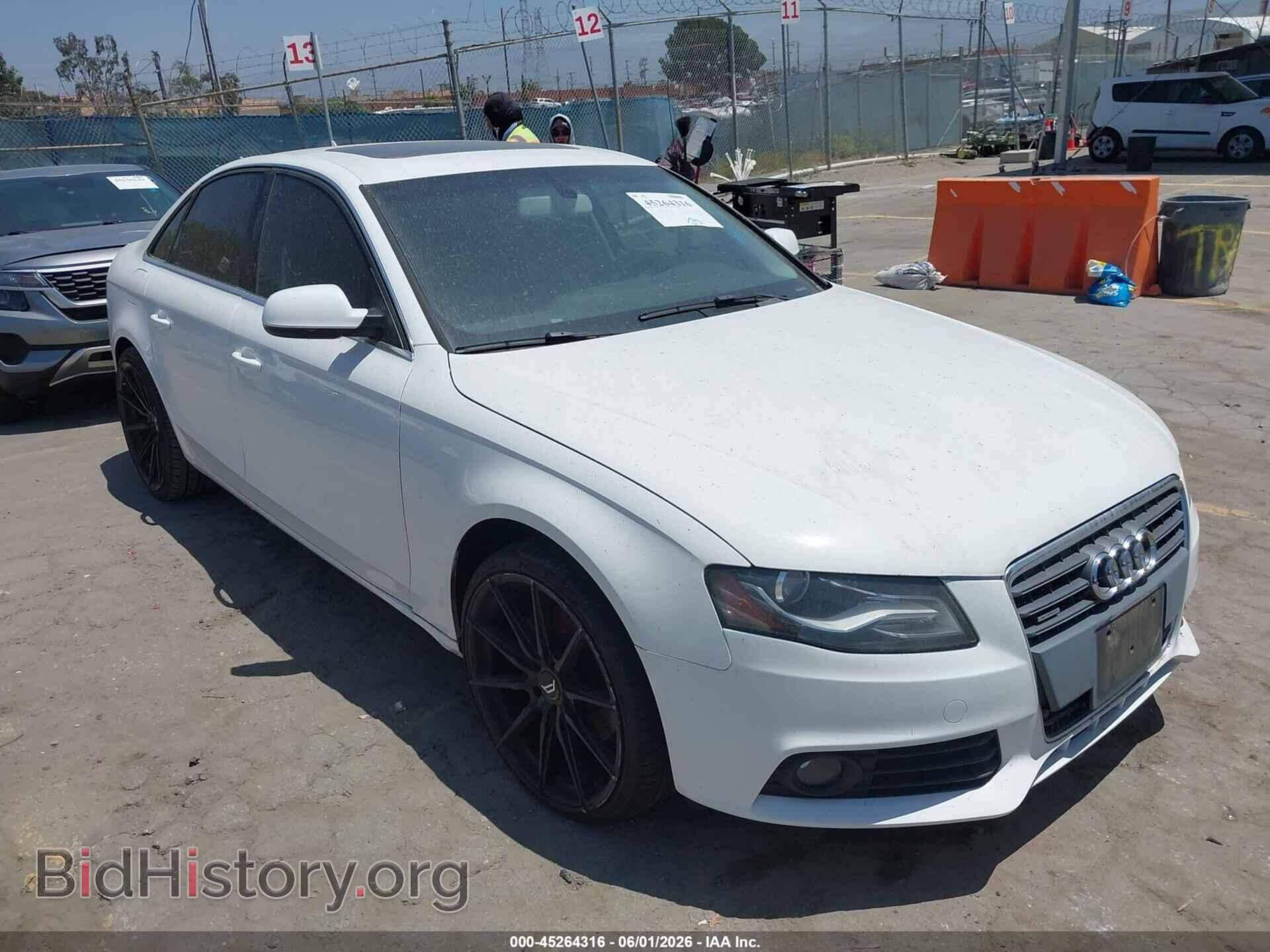Фотография WAUBFAFL7CN005232 - AUDI A4 2012