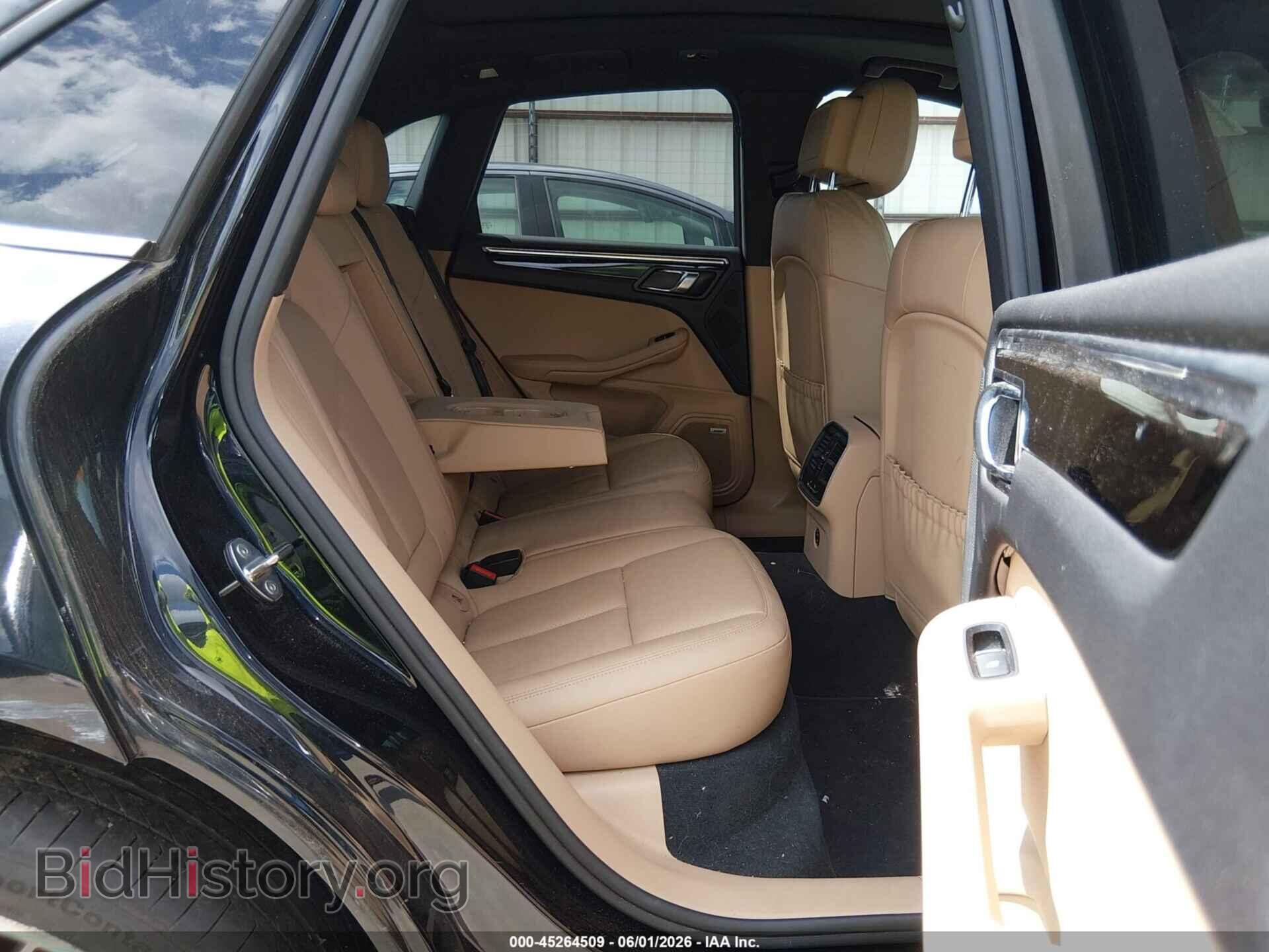 2020 PORSCHE MACAN - VIN: WP1AA2A50LLB11480 - Photo 8