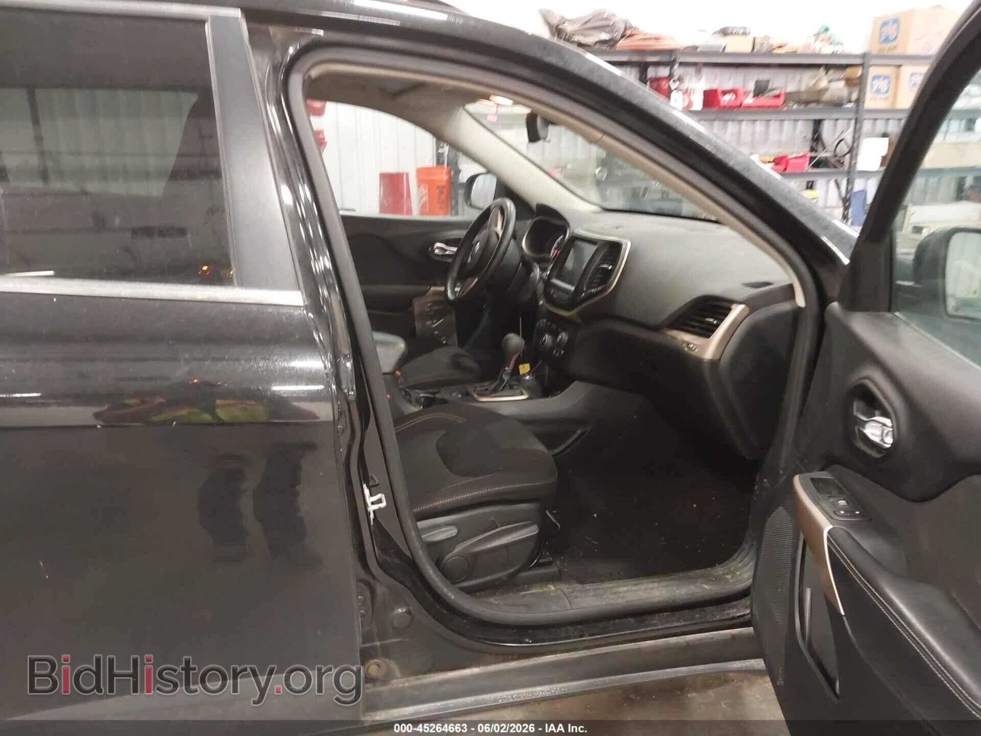 2017 JEEP CHEROKEE - VIN: 1C4PJMCS7HW615217 - Фото 5
