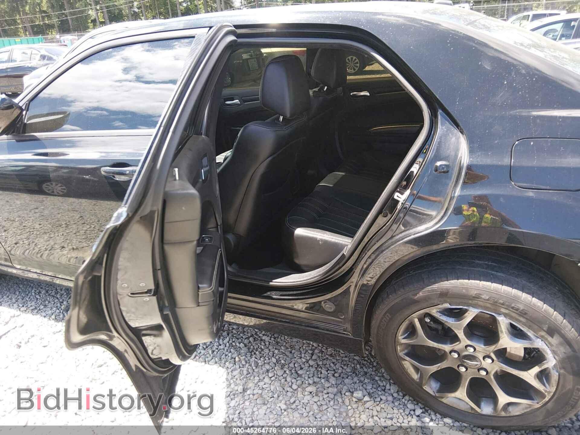 2015 CHRYSLER 300 - VIN: 2C3CCAGG3FH787046 - Photo 8