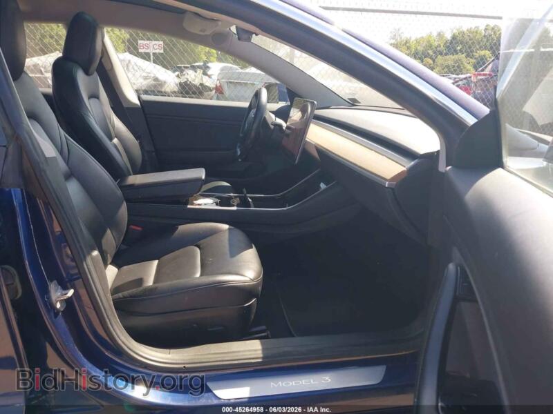 2019 Tesla MODEL 3 (VIN 5YJ3E1EB2KF433922) — photo 5 of 19