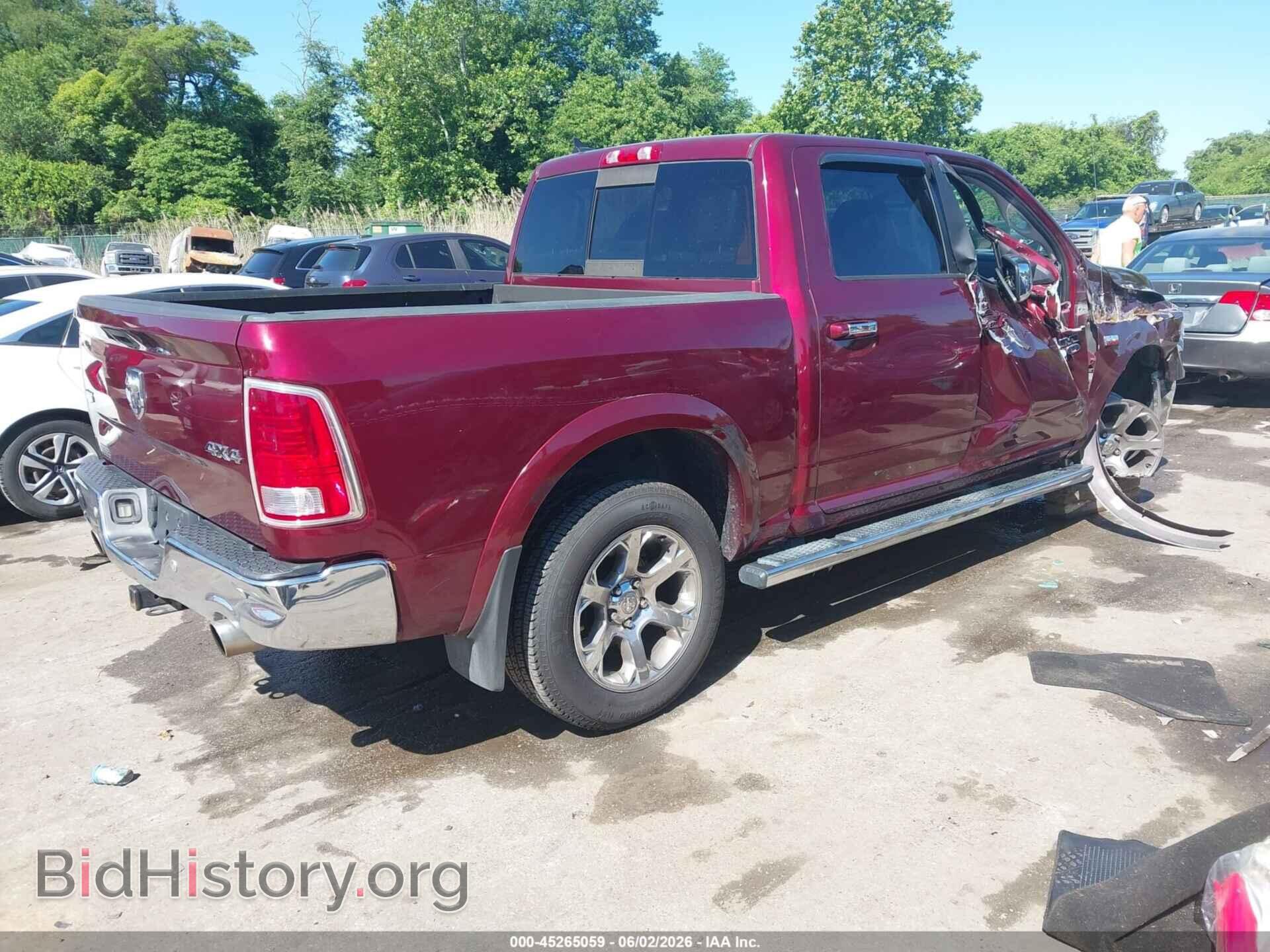 2017 RAM 1500 - VIN: 1C6RR7NT5HS800731 - Фото 4