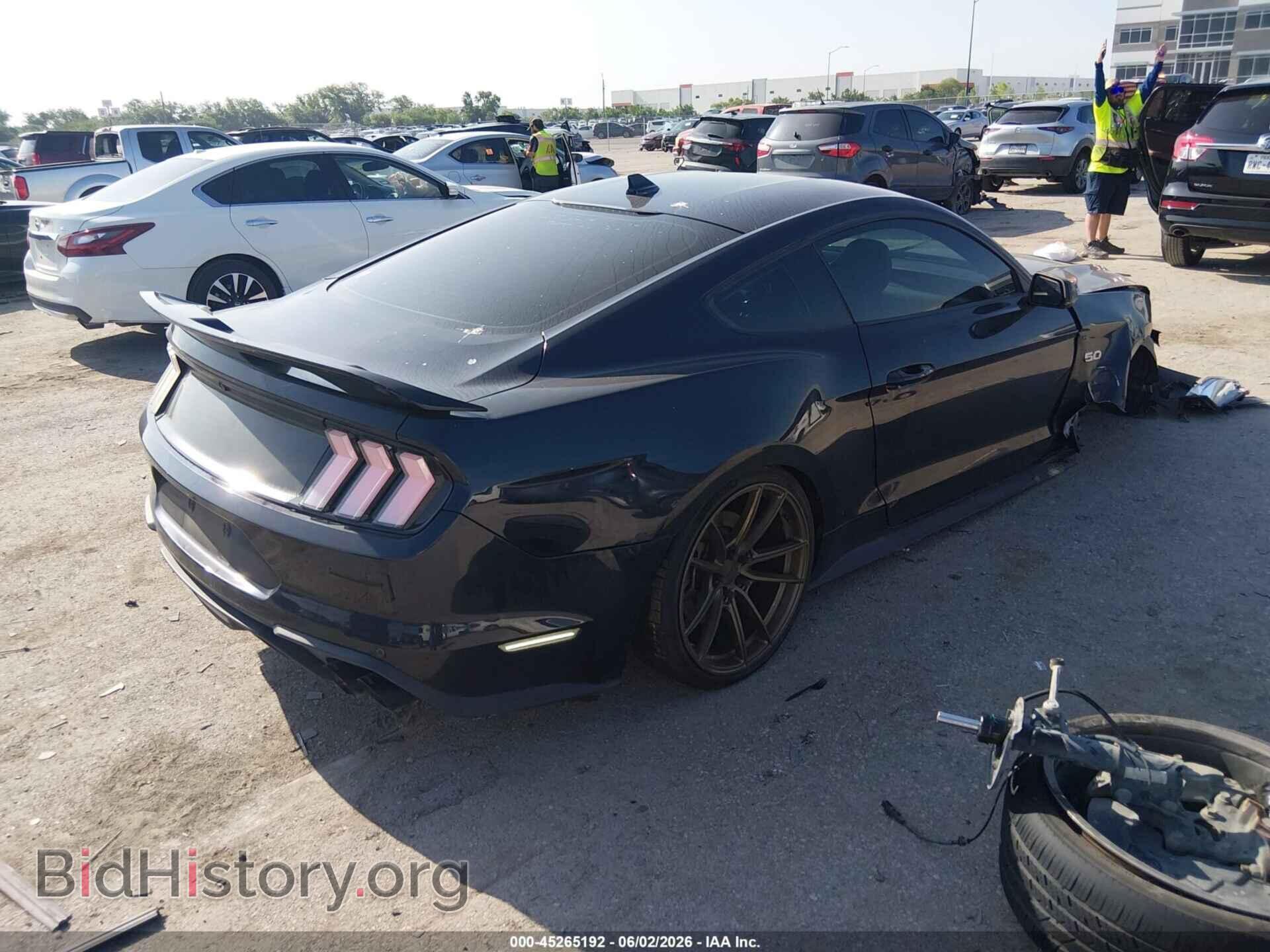 2021 FORD MUSTANG - VIN: 1FA6P8CFXM5122366 - Фото 4