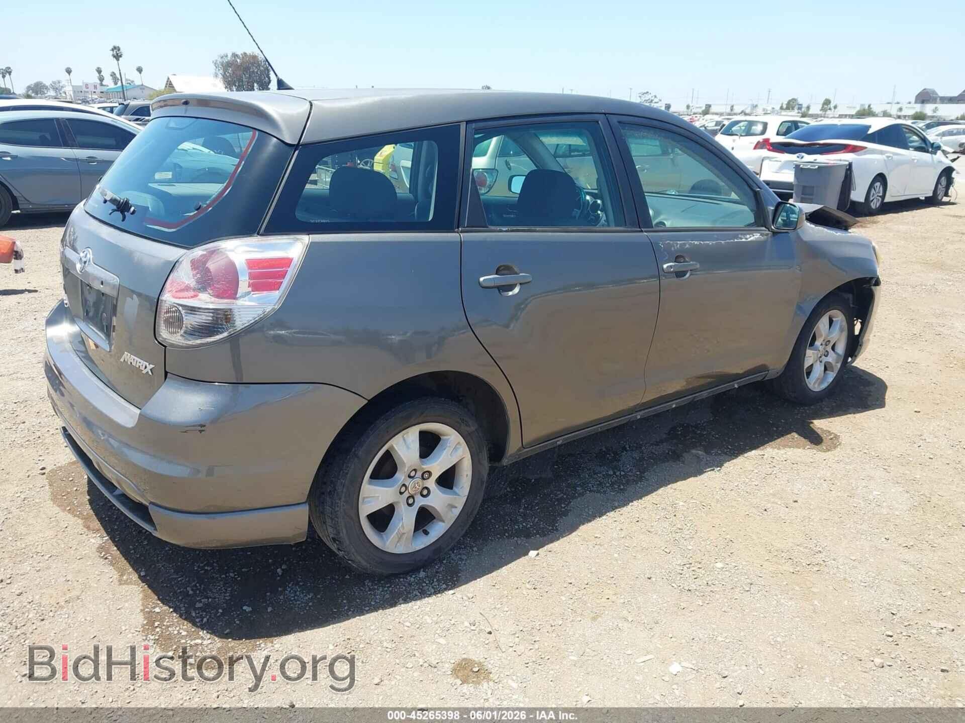 2005 TOYOTA MATRIX - VIN: 2T1KR32E35C323805 - Фото 4