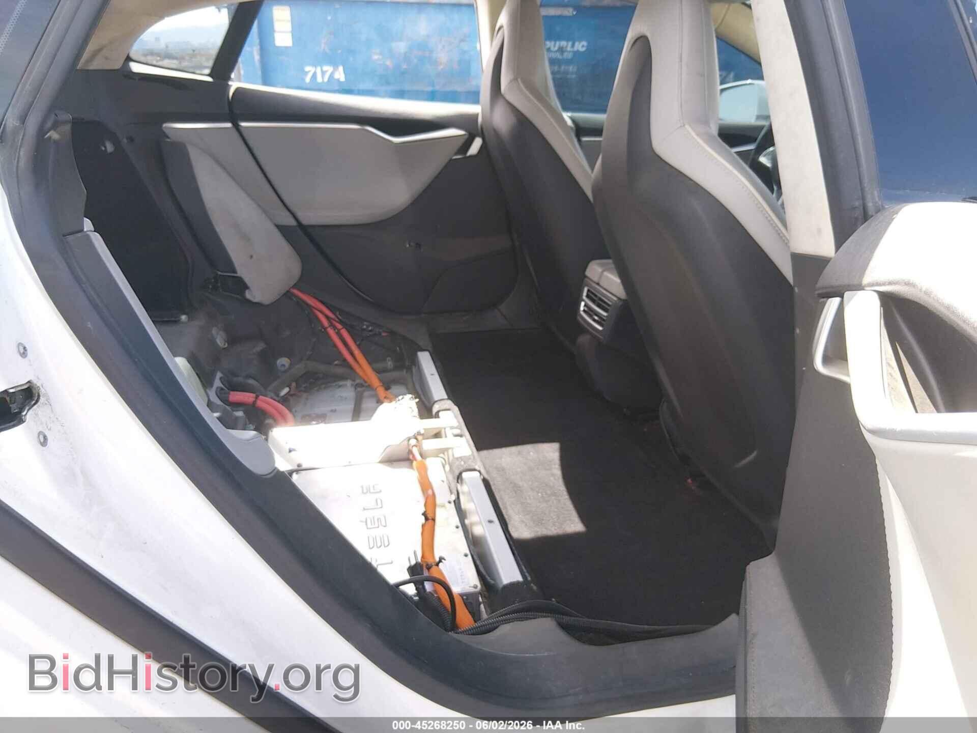 2013 TESLA MODEL S - VIN: 5YJSA1CN6DFP20879 - Photo 8