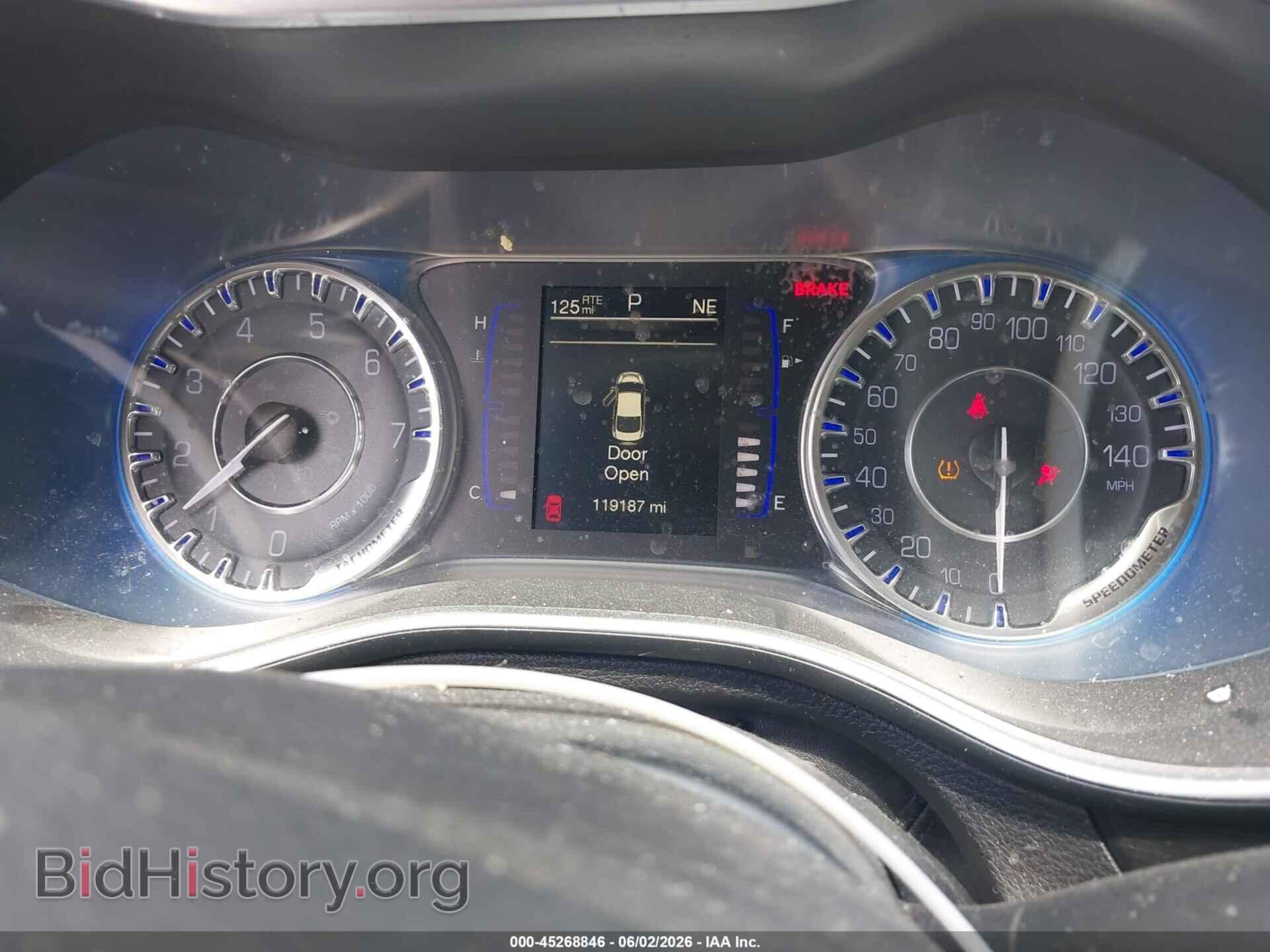 2016 CHRYSLER 200 - VIN: 1C3CCCFB1GN182288 - Фото 7