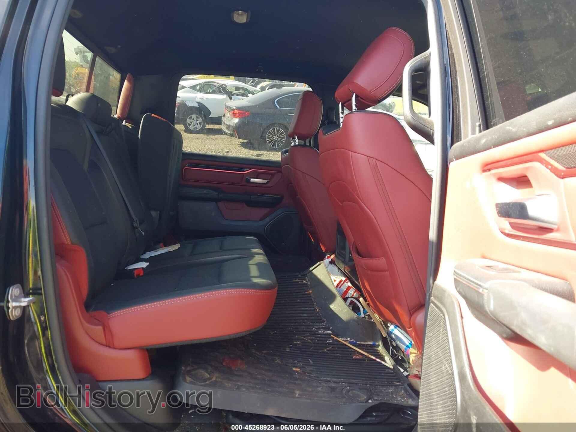 2021 RAM 1500 - VIN: 1C6SRFLT0MN694082 - Фото 8