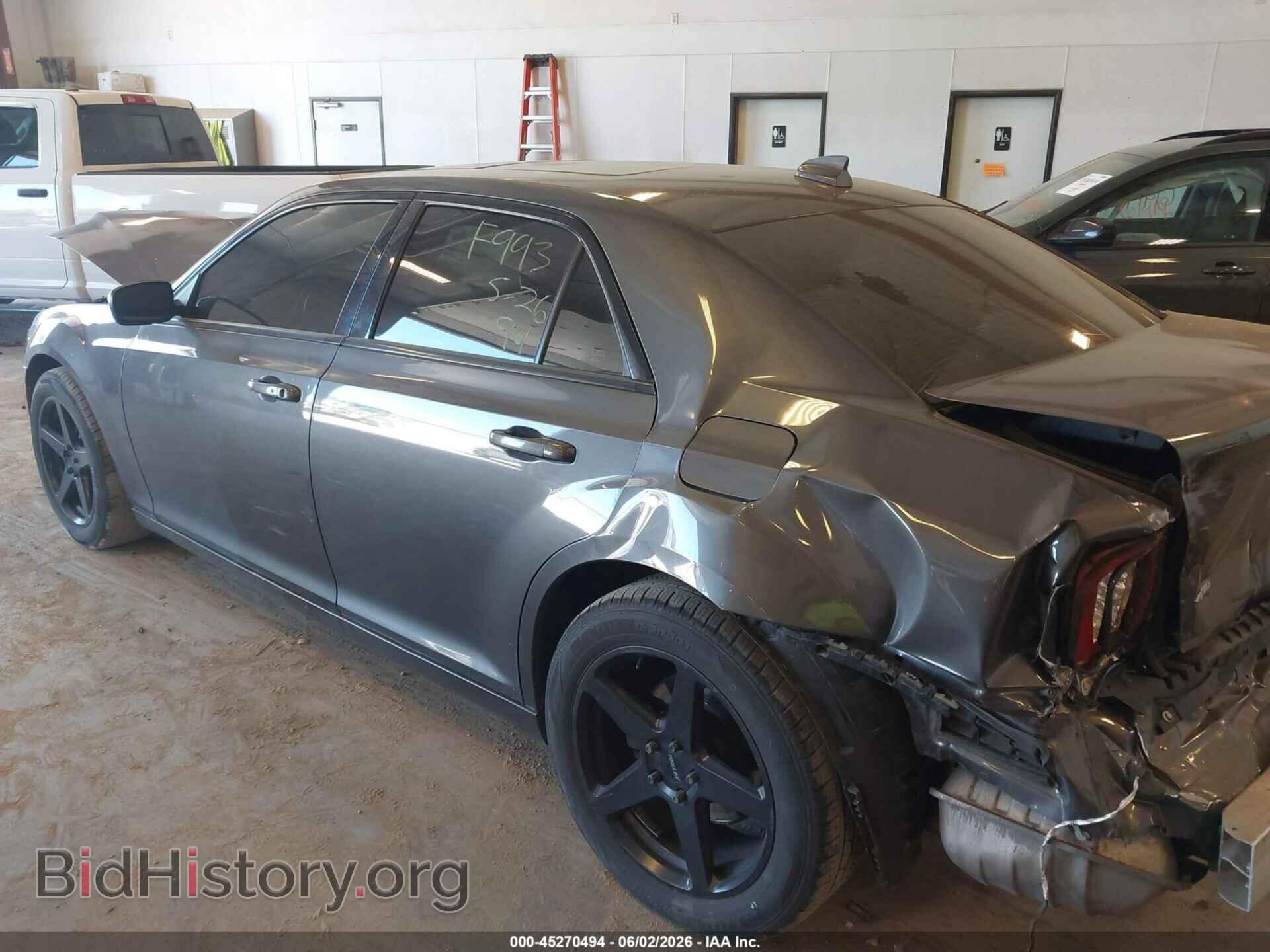 2016 CHRYSLER 300 - VIN: 2C3CCAGG5GH162150 - Фото 3