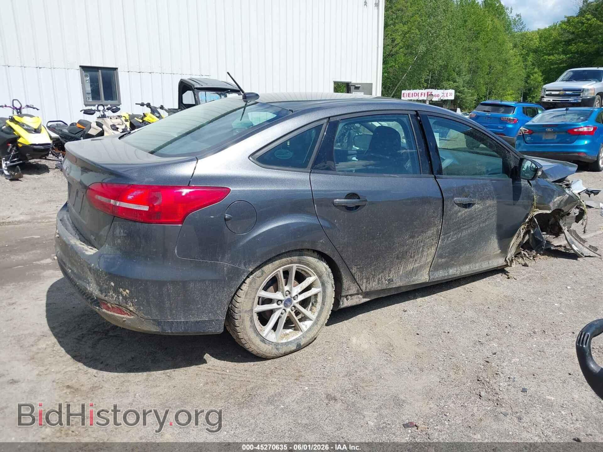 2017 FORD FOCUS - VIN: 1FADP3F2XHL321552 - Фото 4