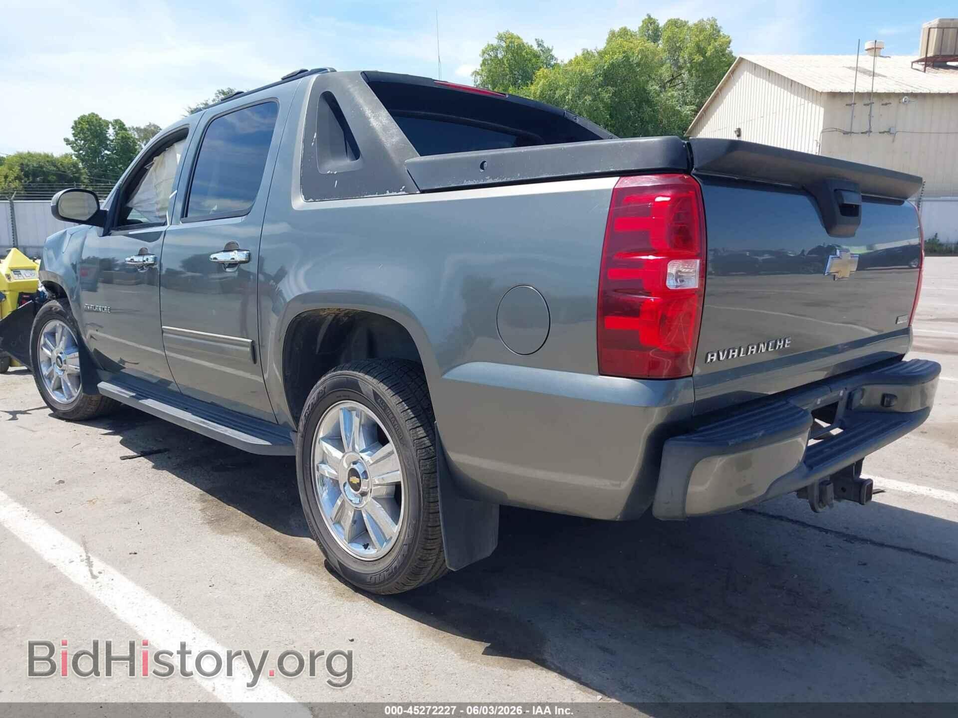 2011 CHEVROLET AVALANCHE 1500 - VIN: 3GNMCEE03BG144565 - Фото 3