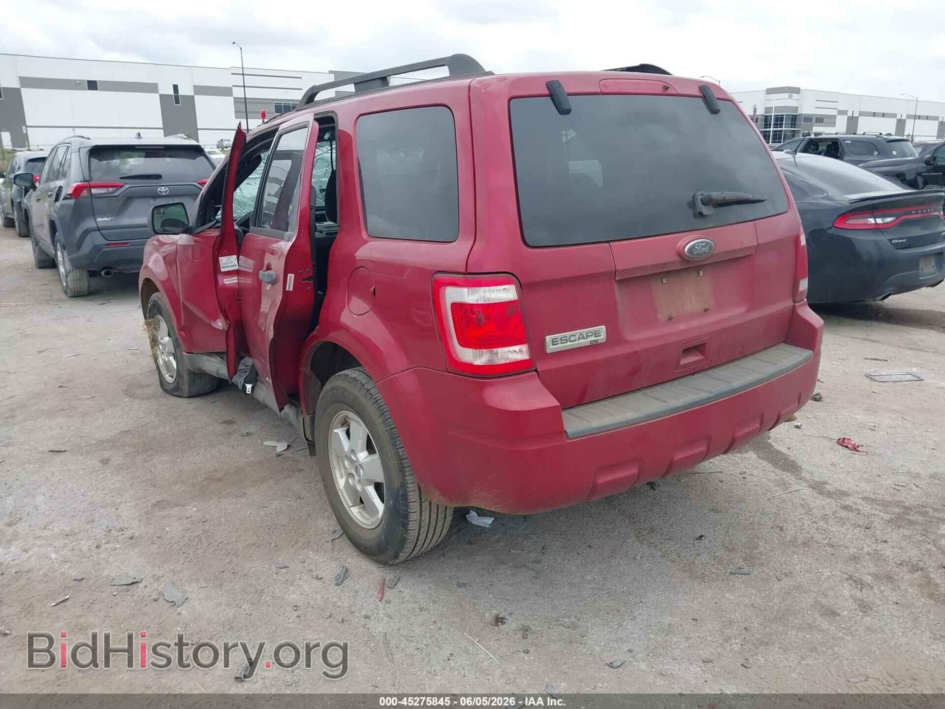 2011 FORD ESCAPE - VIN: 1FMCU0D75BKA07358 - Фото 3