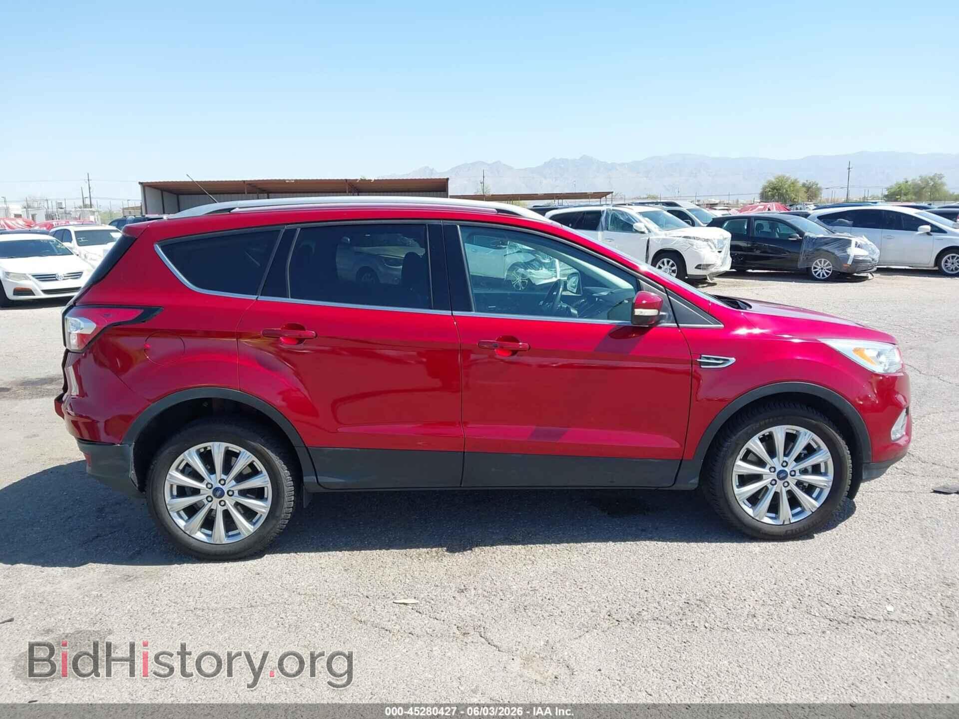 2017 FORD ESCAPE - VIN: 1FMCU9J92HUC95556 - Фото 13