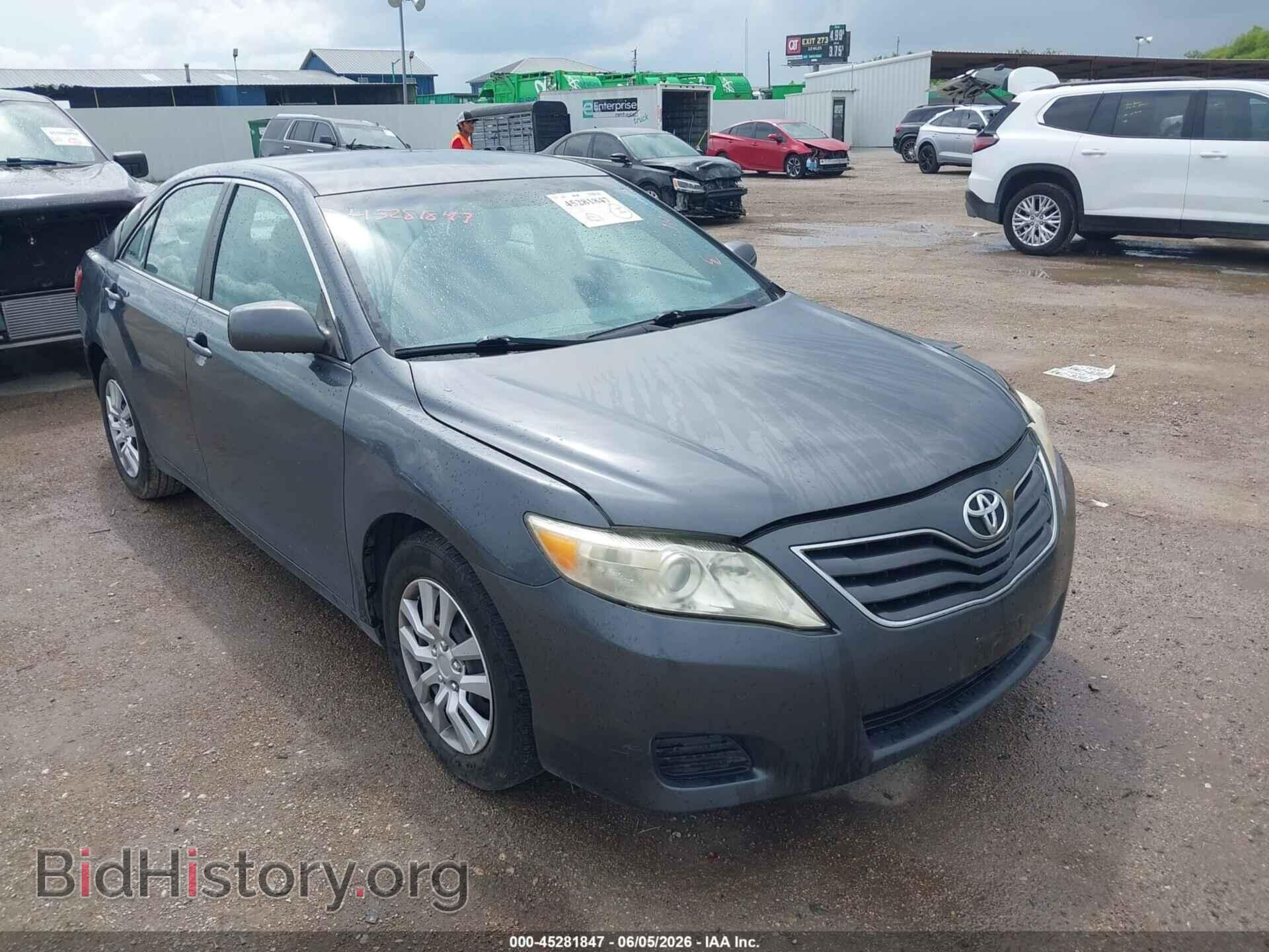 Photo 4T1BF3EK2BU688108 - TOYOTA CAMRY 2011