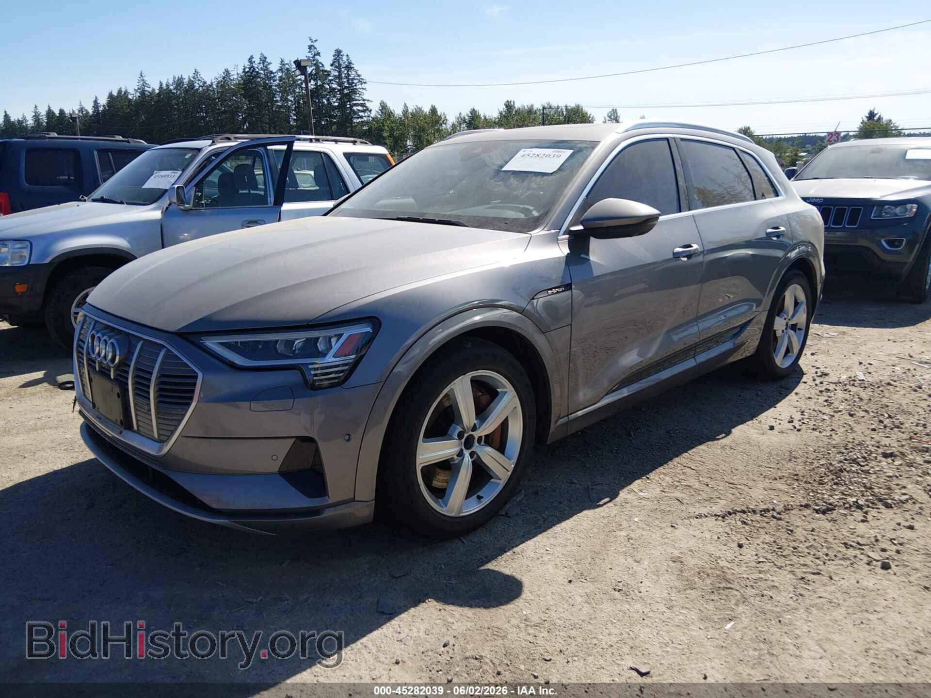 2019 AUDI E-TRON - VIN: WA1LABGE5KB021273 - Photo 2