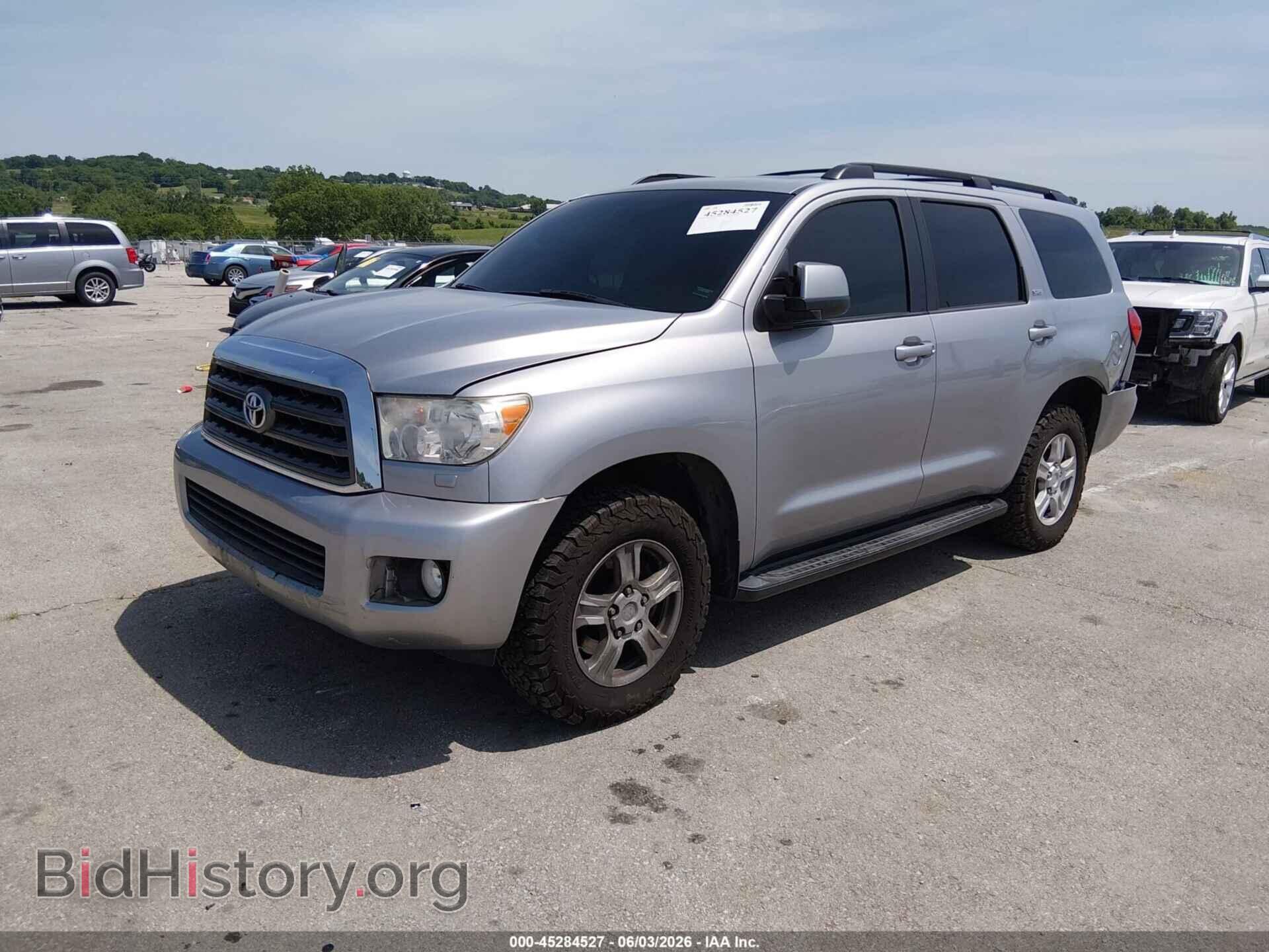 2017 TOYOTA SEQUOIA - VIN: 5TDBY5G16HS148000 - Фото 2