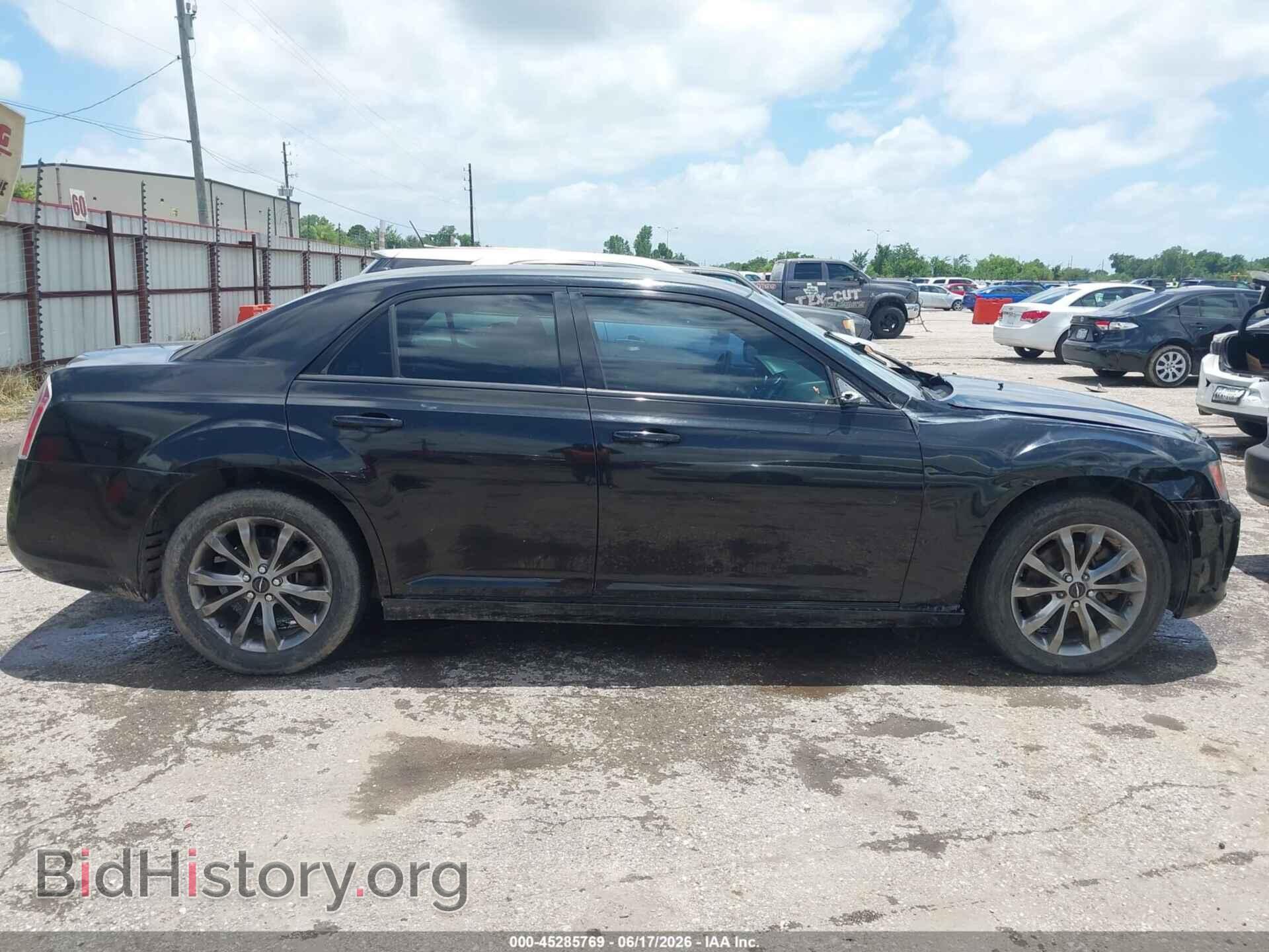 2014 CHRYSLER 300 - VIN: 2C3CCAGG2EH229462 - Photo 13