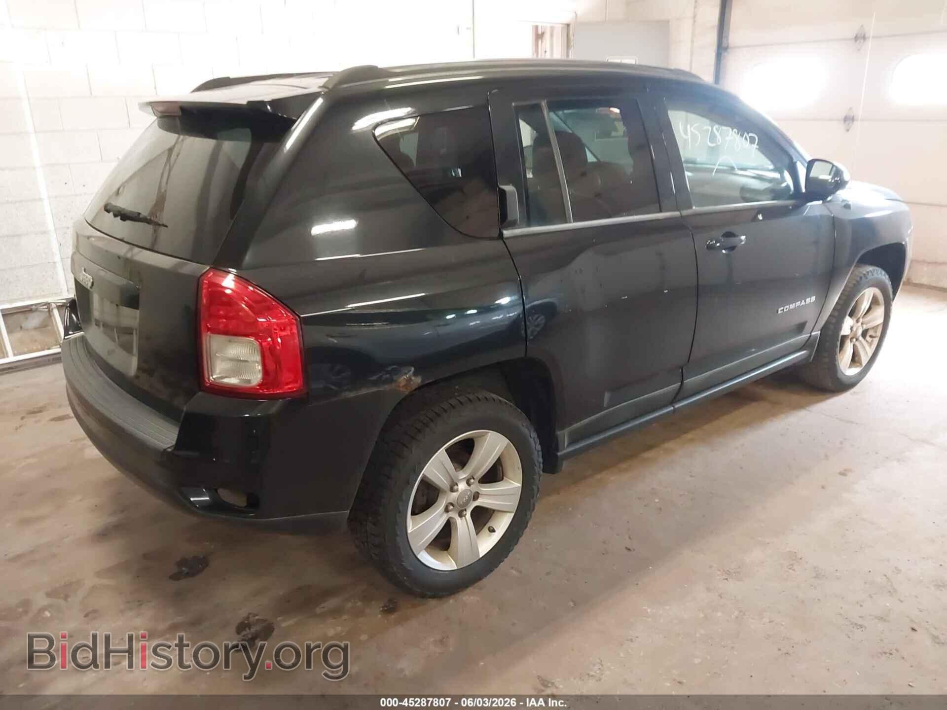 2011 JEEP COMPASS - VIN: 1J4NF1FB6BD164751 - Photo 4