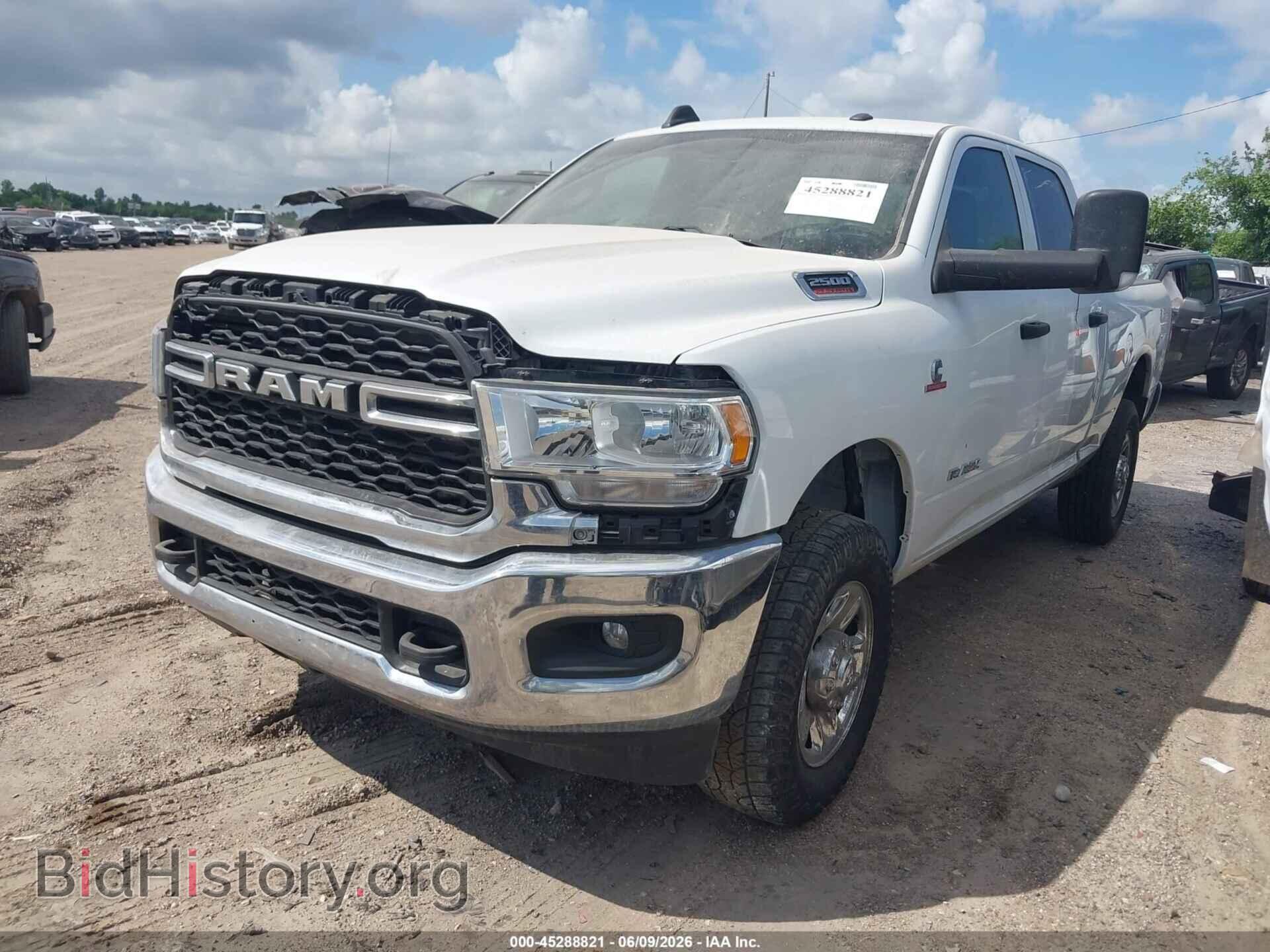 2022 RAM 2500 - VIN: 3C6UR5CL4NG130562 - Photo 2