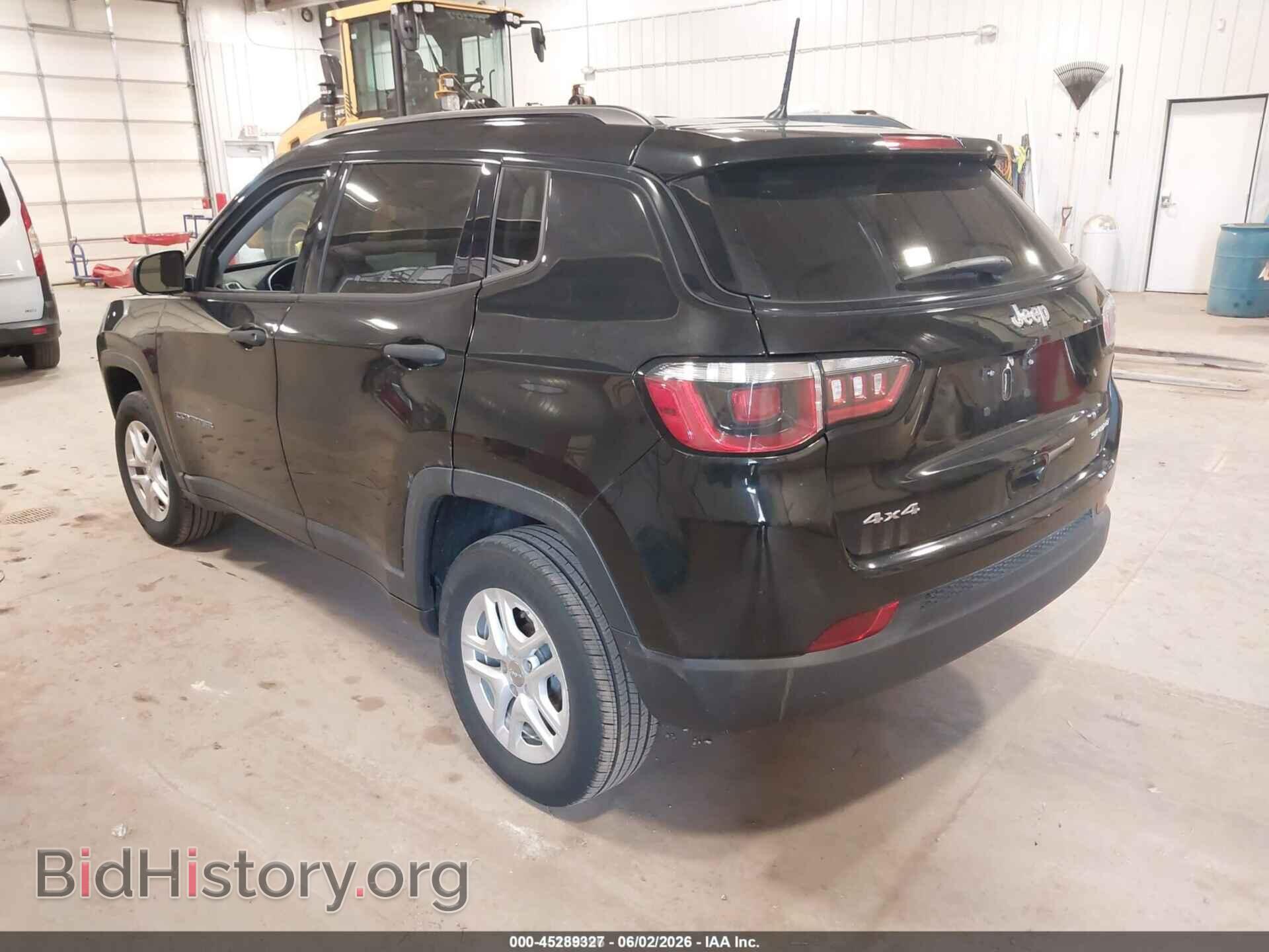 2018 JEEP COMPASS - VIN: 3C4NJDAB4JT359639 - Фото 3
