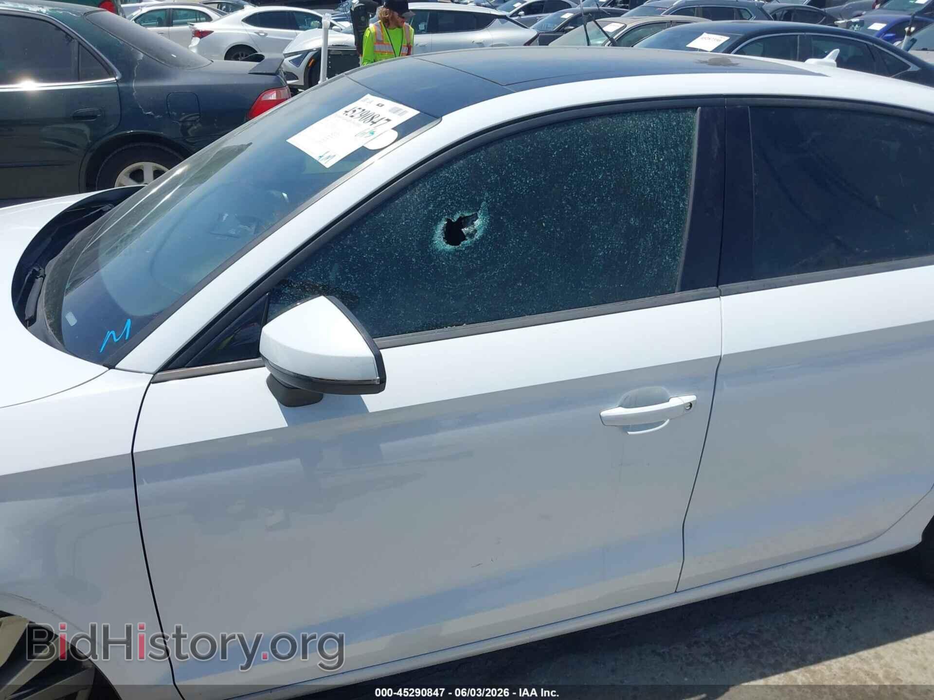 2017 AUDI A3 - VIN: WAUAUGFF8H1064268 - Фото 6