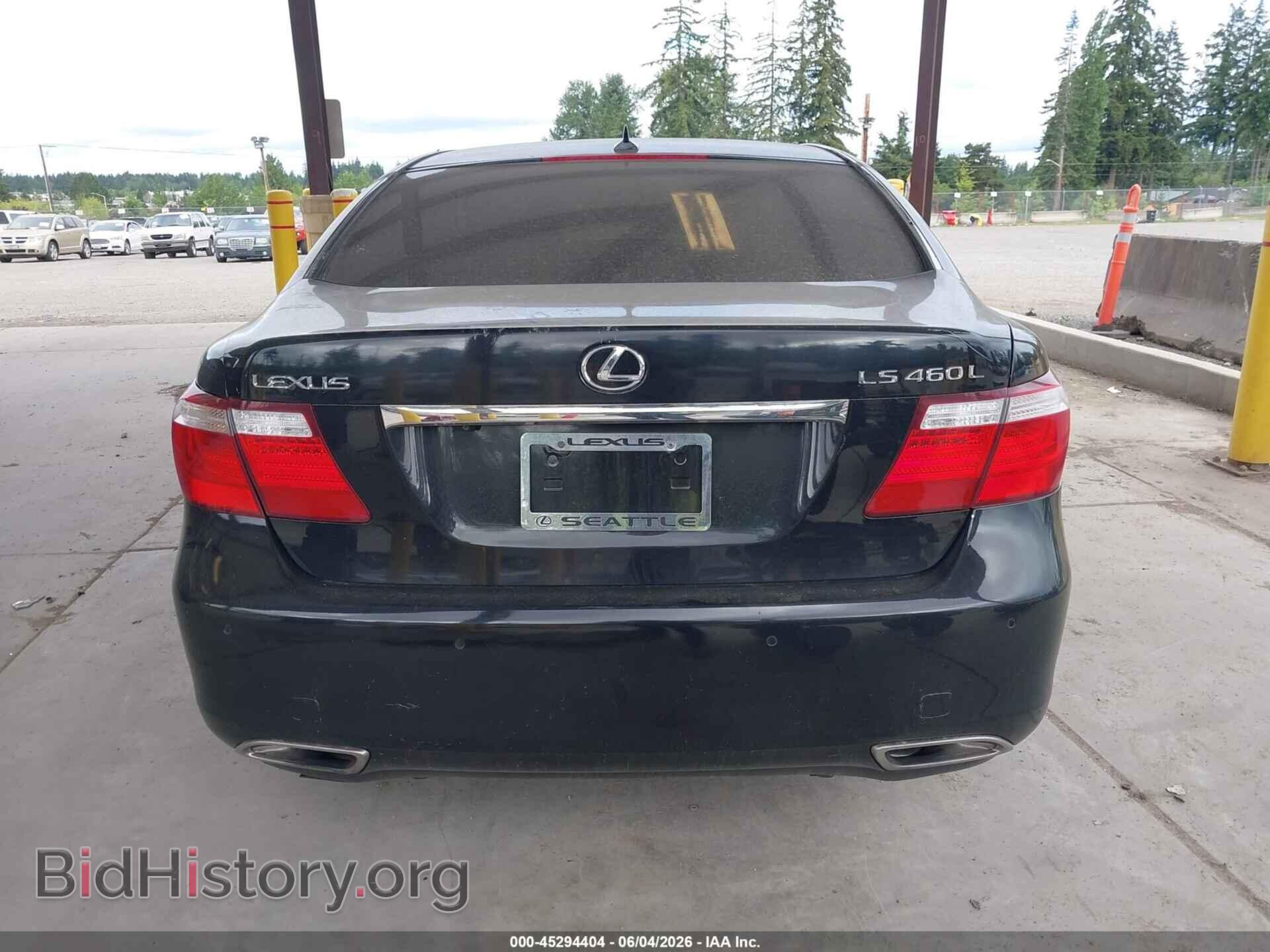 2007 LEXUS LS 460 - VIN: JTHGL46F575008065 - Photo 17