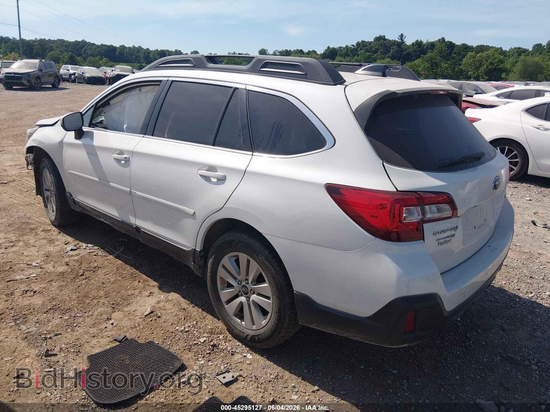 2019 SUBARU OUTBACK - VIN: 4S4BSAFCXK3375370 - Фото 3