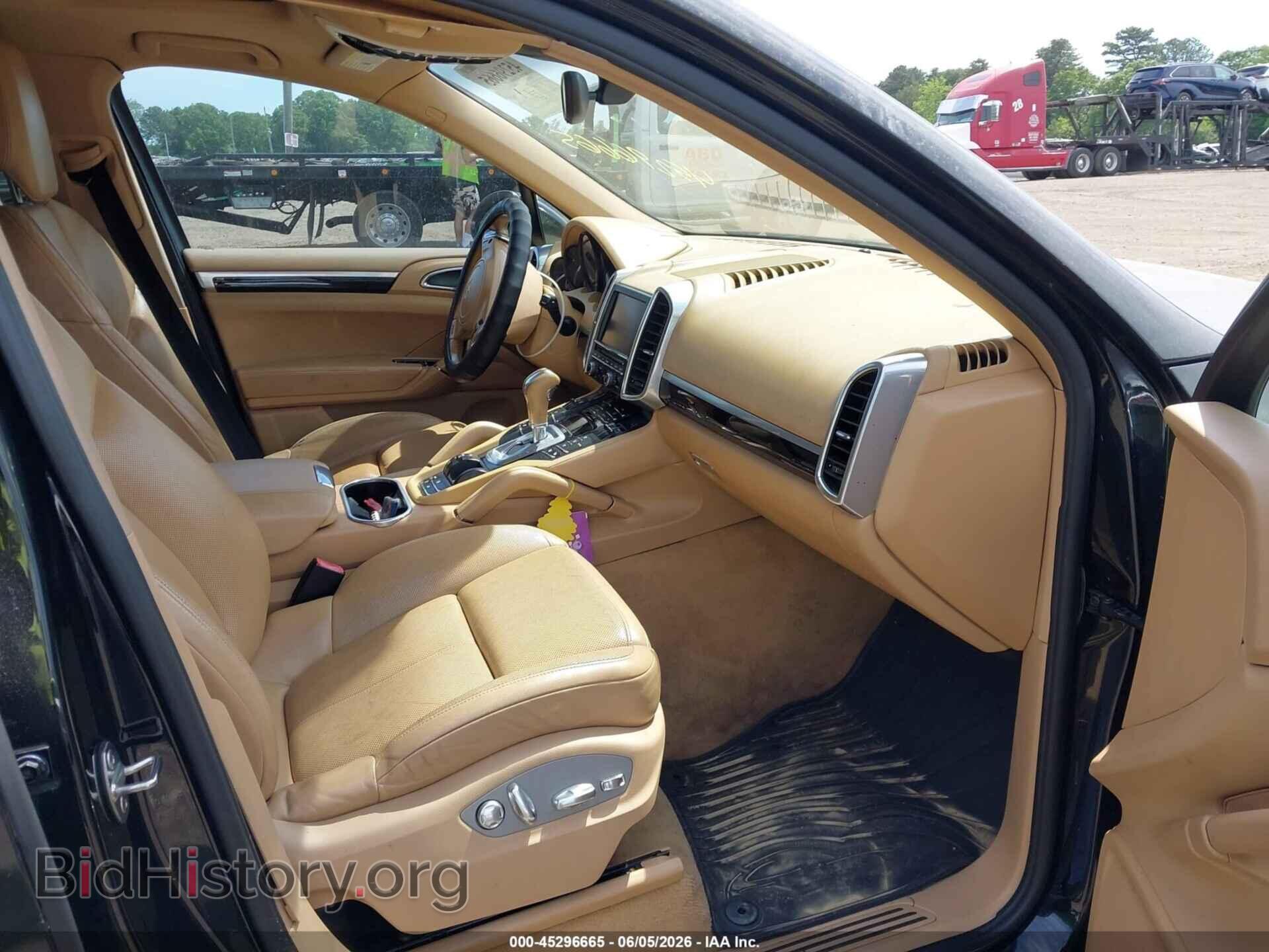 2011 PORSCHE CAYENNE - VIN: WP1AA2A22BLA05486 - Фото 5