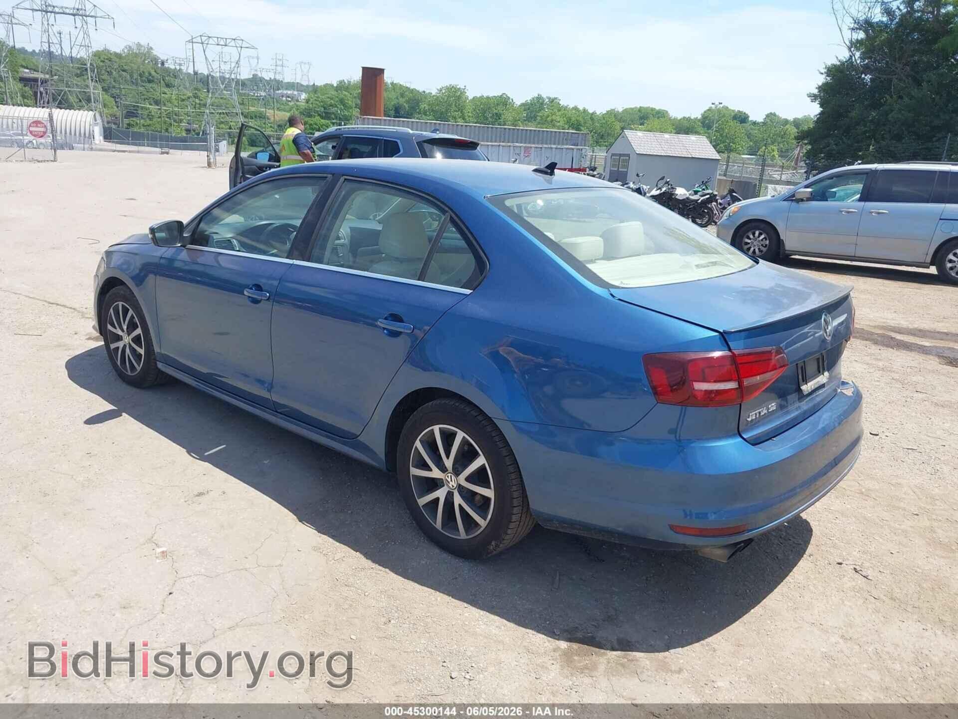 2017 VOLKSWAGEN JETTA - VIN: 3VWDB7AJ6HM355482 - Фото 3