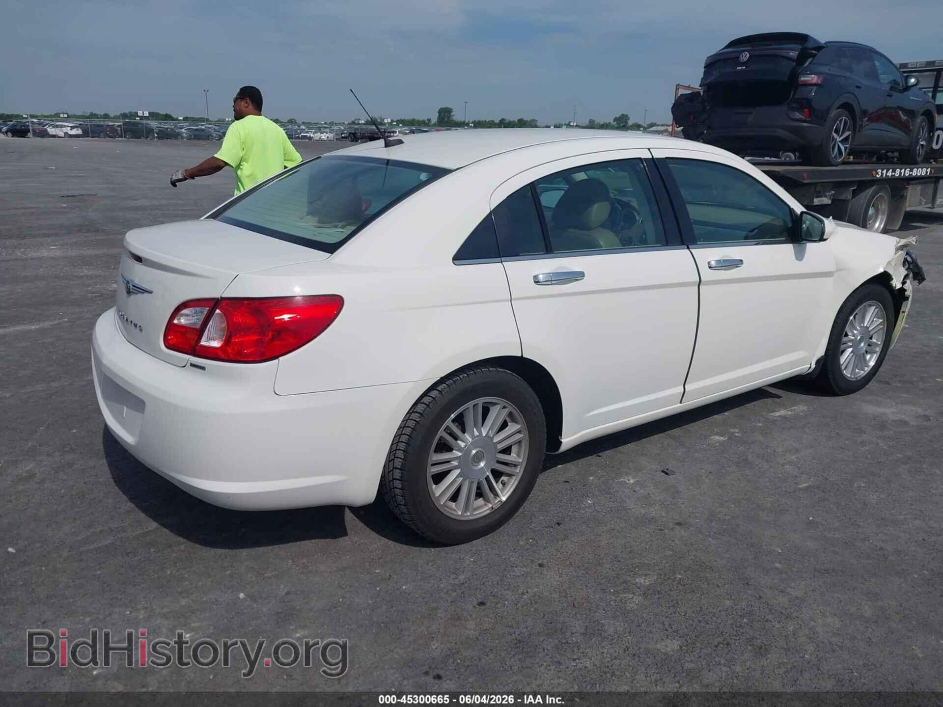 2008 CHRYSLER SEBRING - VIN: 1C3LC66J38N215267 - Фото 4