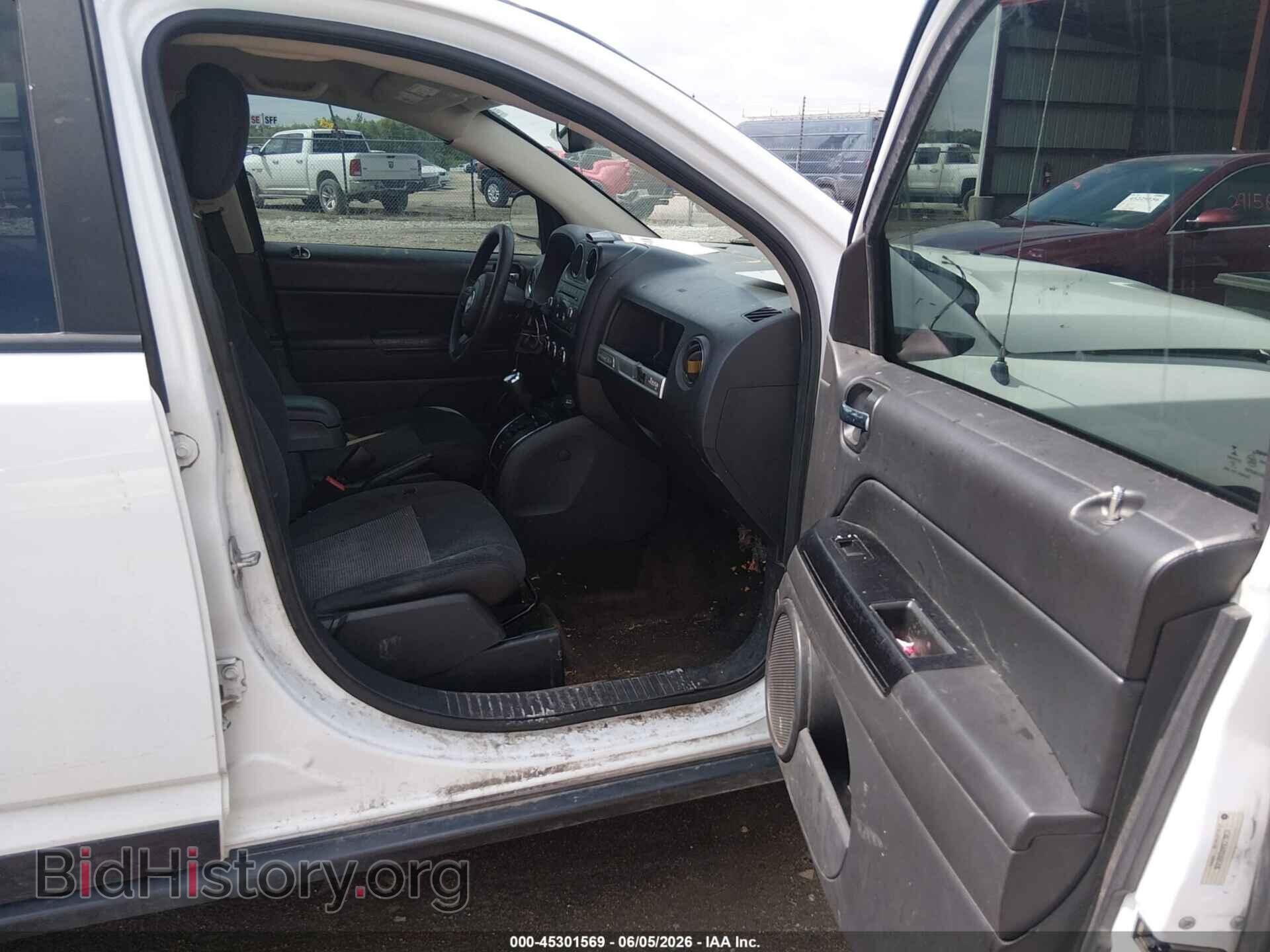 2016 JEEP COMPASS - VIN: 1C4NJCBA0GD681435 - Фото 5