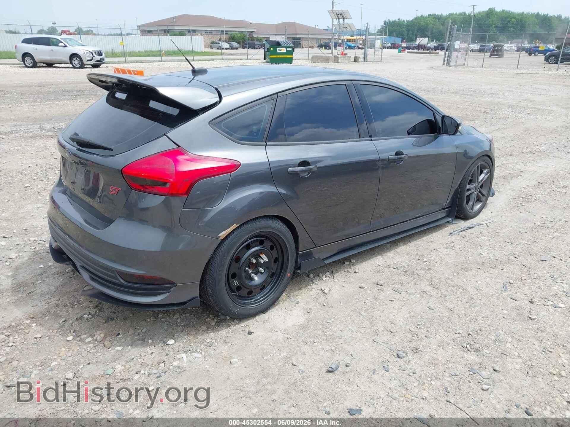 2017 FORD FOCUS ST - VIN: 1FADP3L96HL343355 - Фото 4
