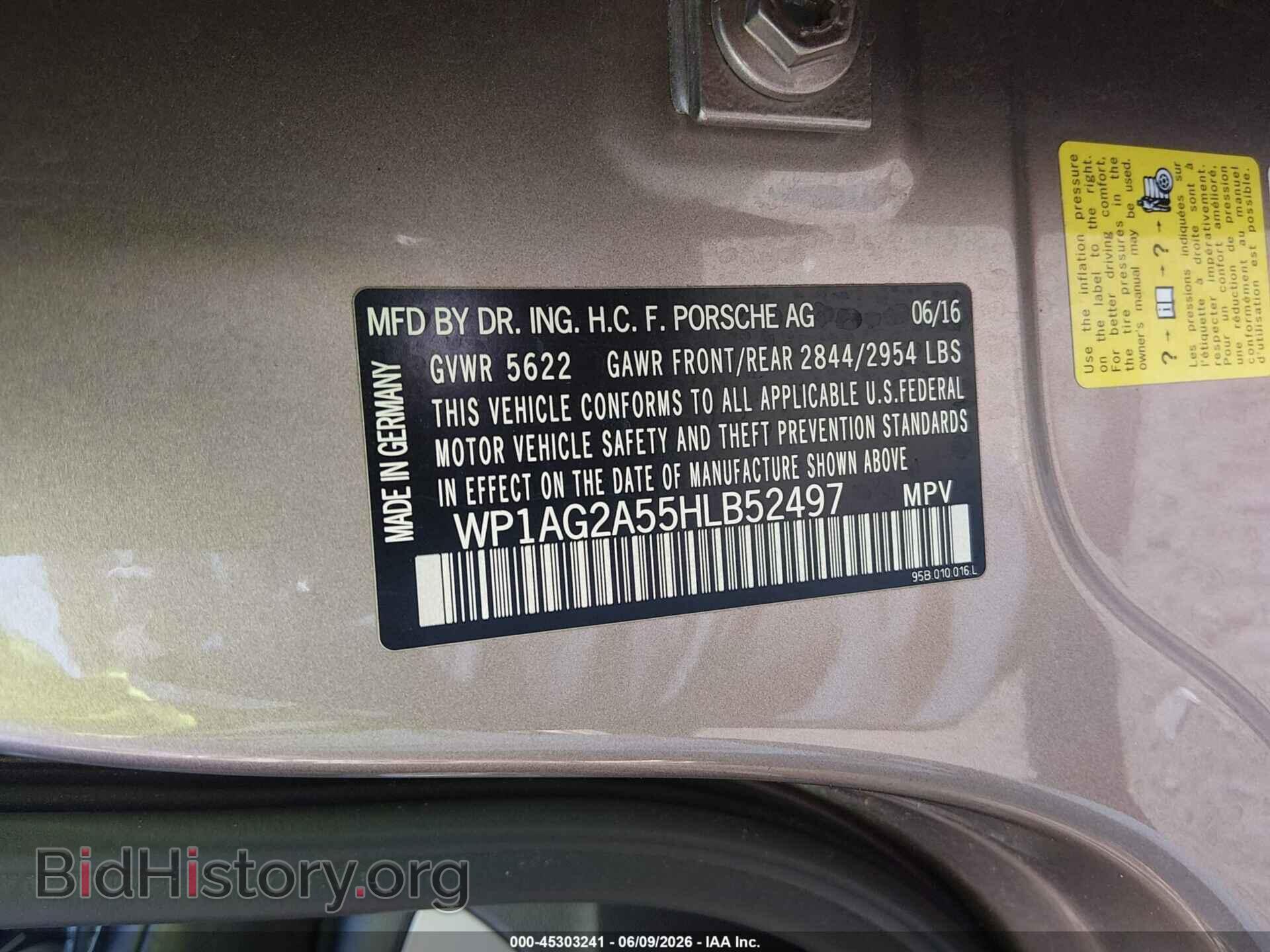2017 PORSCHE MACAN - VIN: WP1AG2A55HLB52497 - Photo 9
