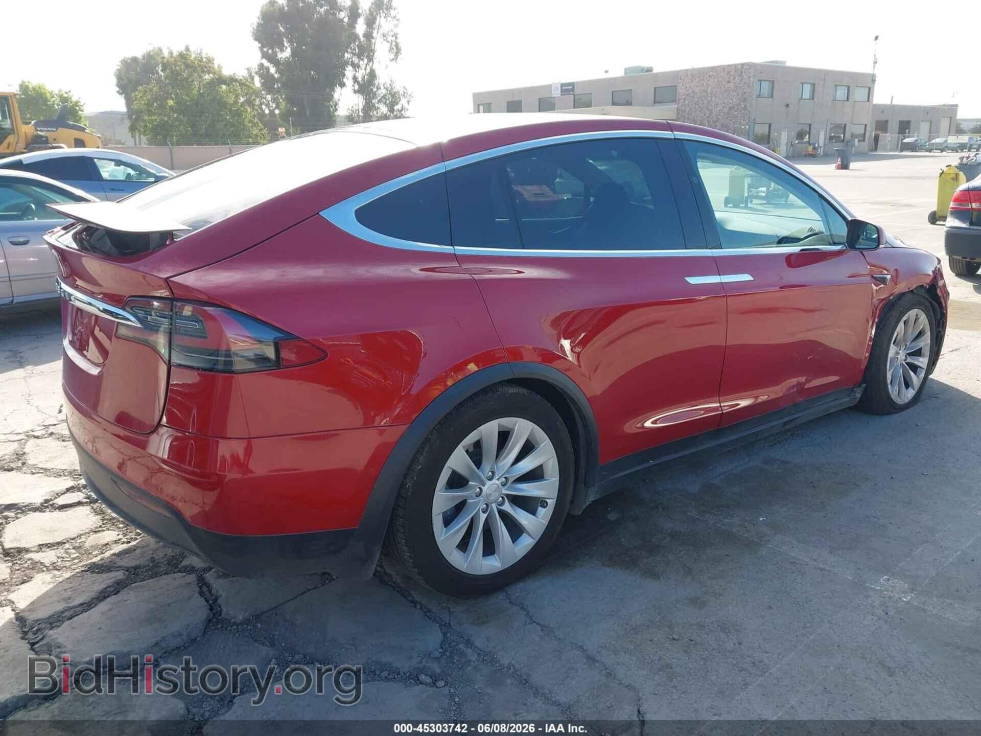 2017 TESLA MODEL X - VIN: 5YJXCDE25HF077788 - Photo 4