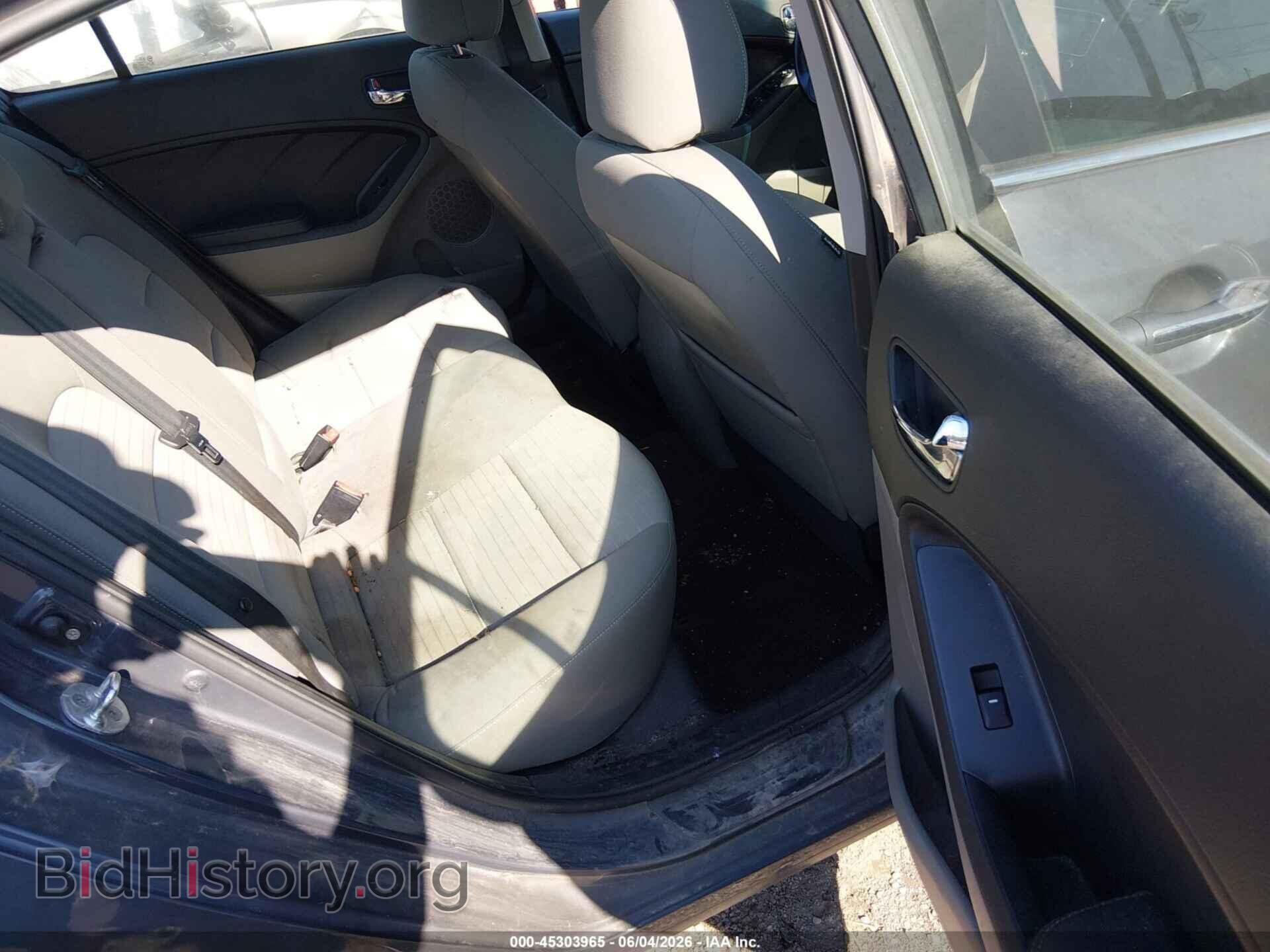 2015 KIA FORTE - VIN: KNAFX4A88F5282575 - Photo 8