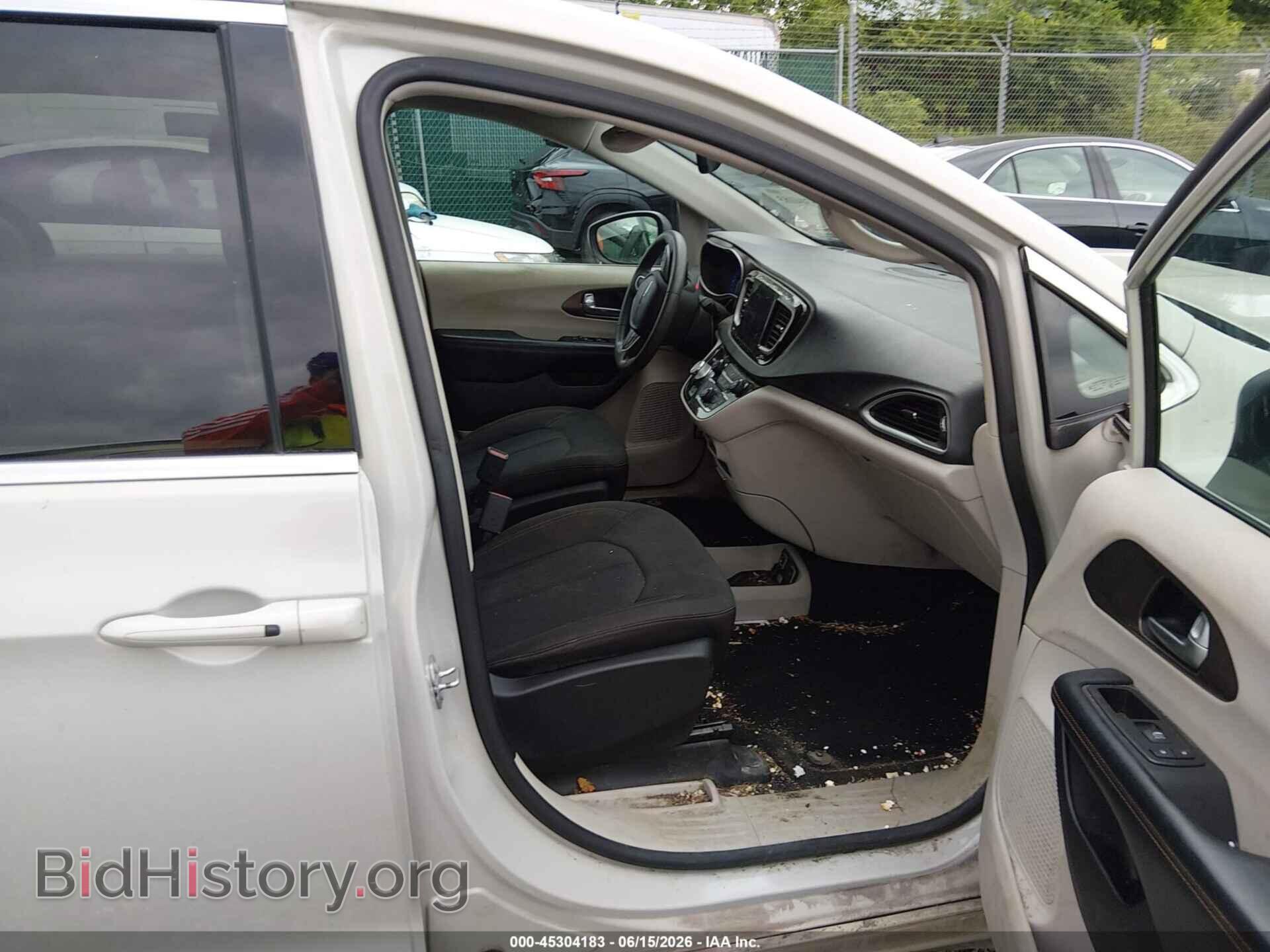 2017 CHRYSLER PACIFICA - VIN: 2C4RC1DG5HR609839 - Photo 5