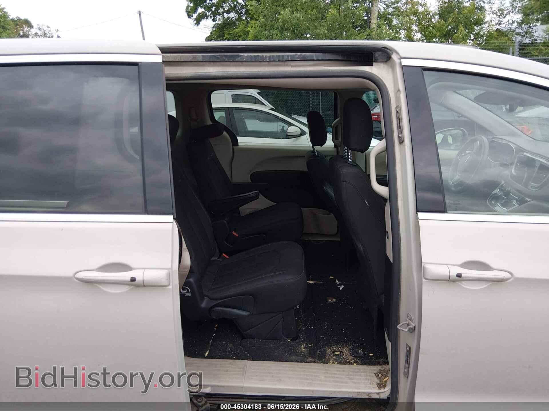 2017 CHRYSLER PACIFICA - VIN: 2C4RC1DG5HR609839 - Photo 8