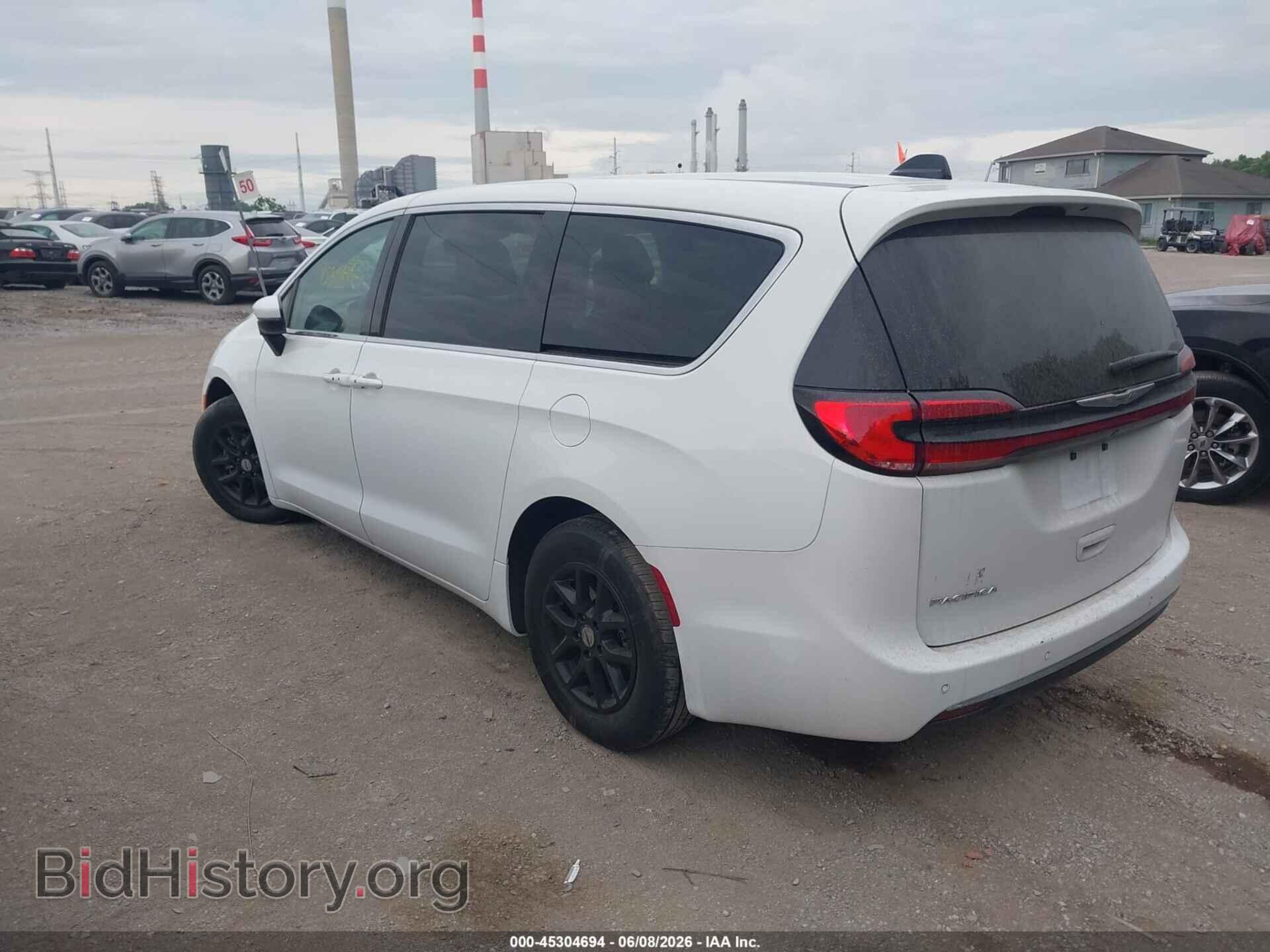 2023 CHRYSLER PACIFICA - VIN: 2C4RC1BG3PR536519 - Photo 3