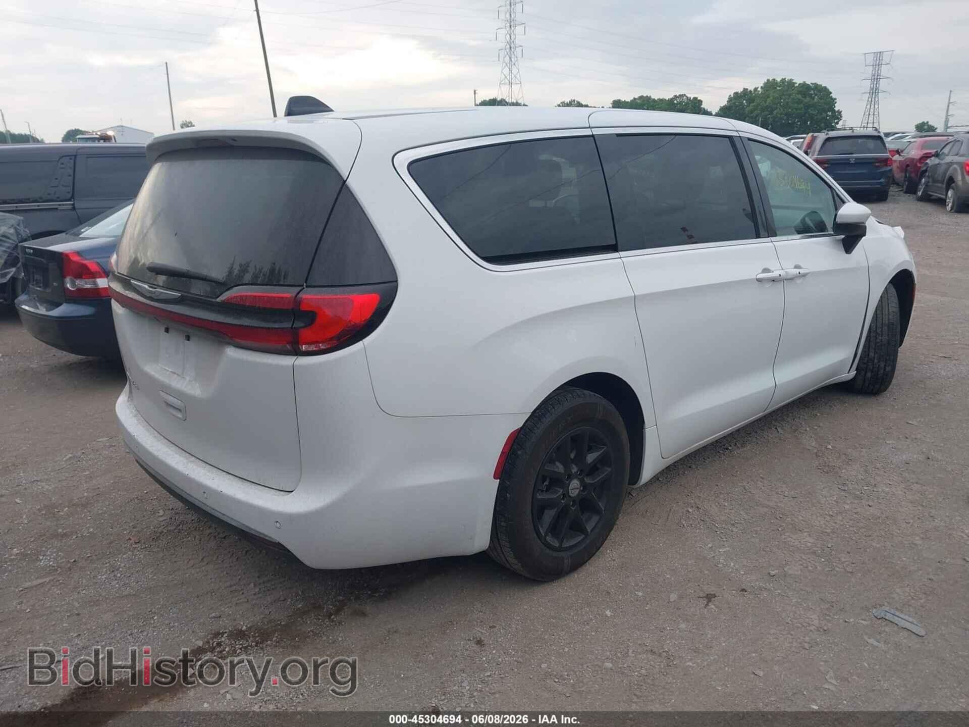 2023 CHRYSLER PACIFICA - VIN: 2C4RC1BG3PR536519 - Photo 4