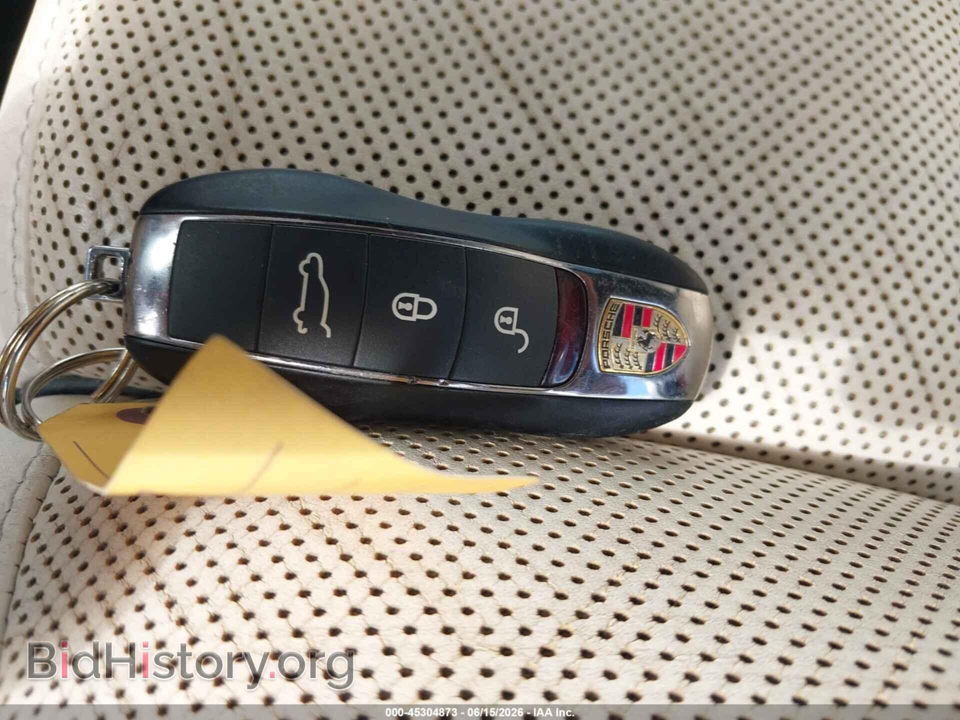 2016 PORSCHE CAYENNE - VIN: WP1AD2A27GLA76763 - Photo 11