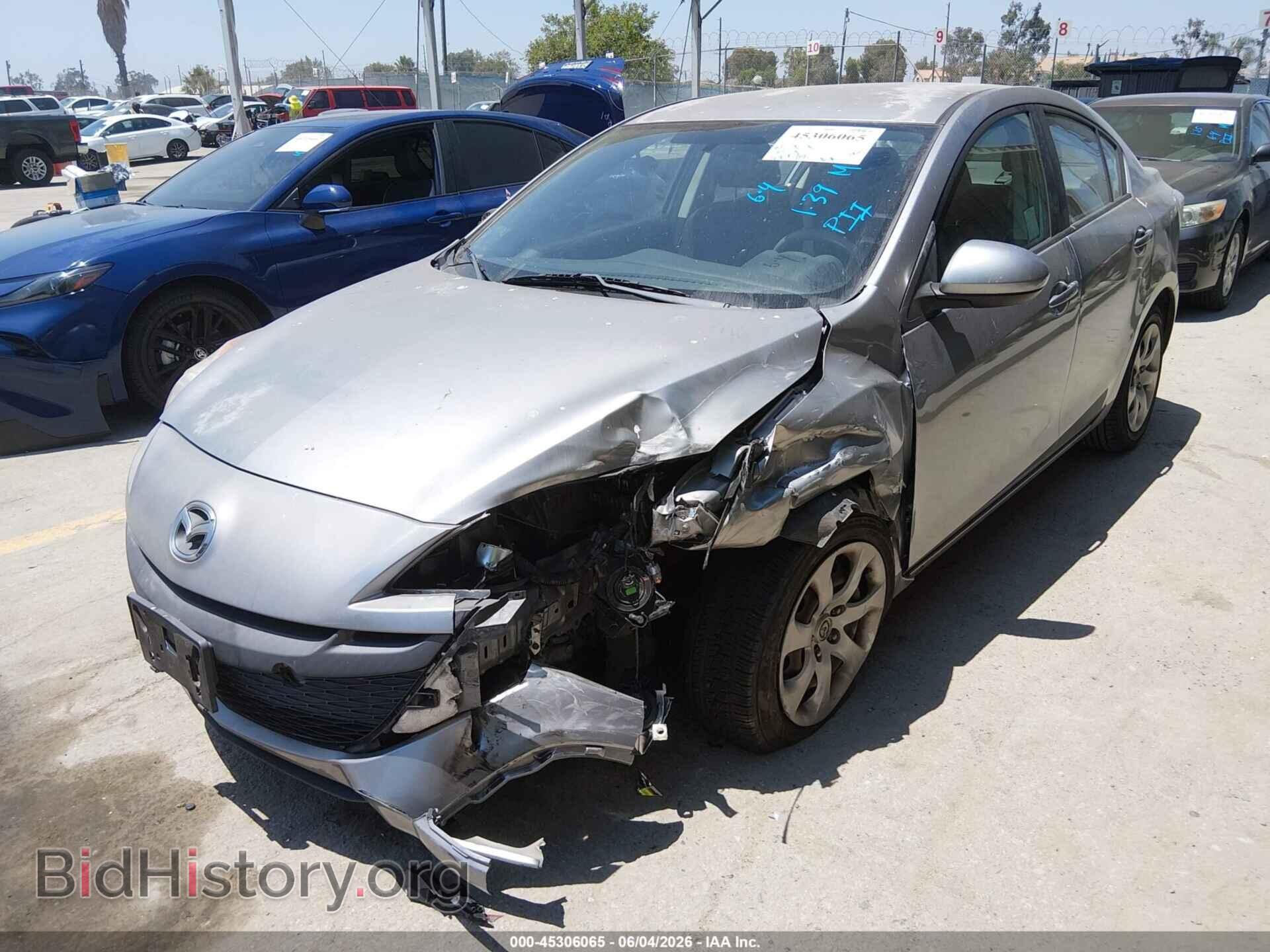 2011 MAZDA MAZDA3 - VIN: JM1BL1UG7B1490690 - Фото 2