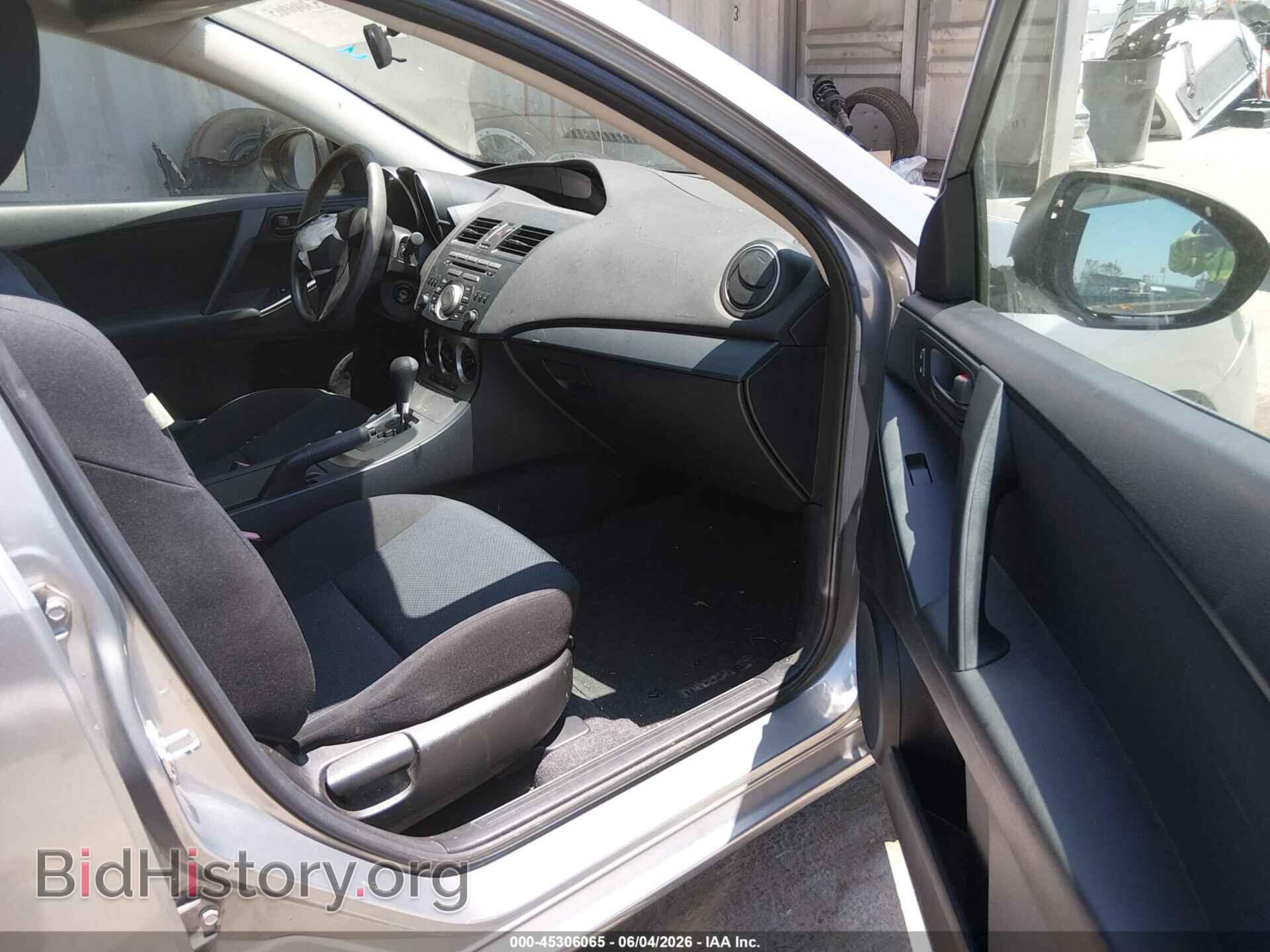 2011 MAZDA MAZDA3 - VIN: JM1BL1UG7B1490690 - Фото 5