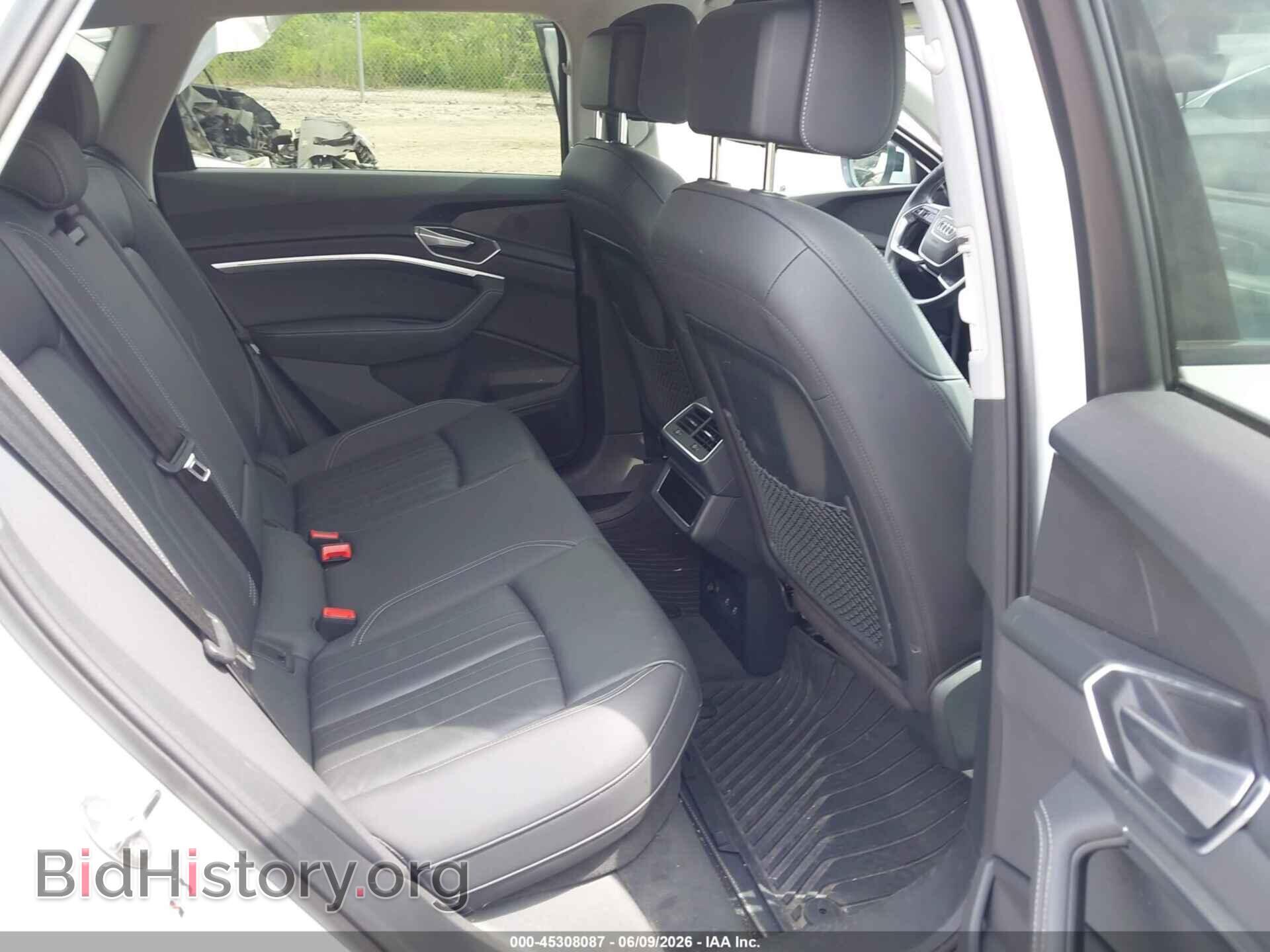 2022 AUDI E-TRON - VIN: WA1AAAGE7NB005095 - Фото 8