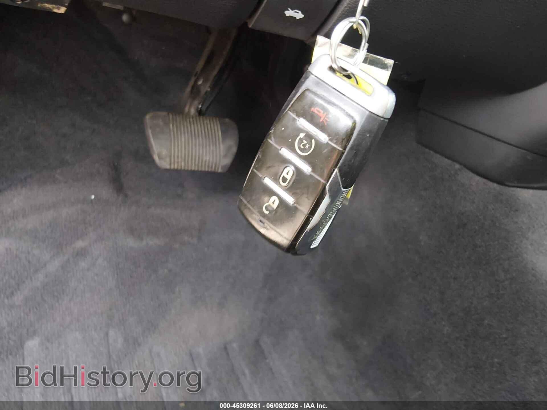 2022 RAM 1500 - VIN: 1C6SRFBT1NN134123 - Фото 11